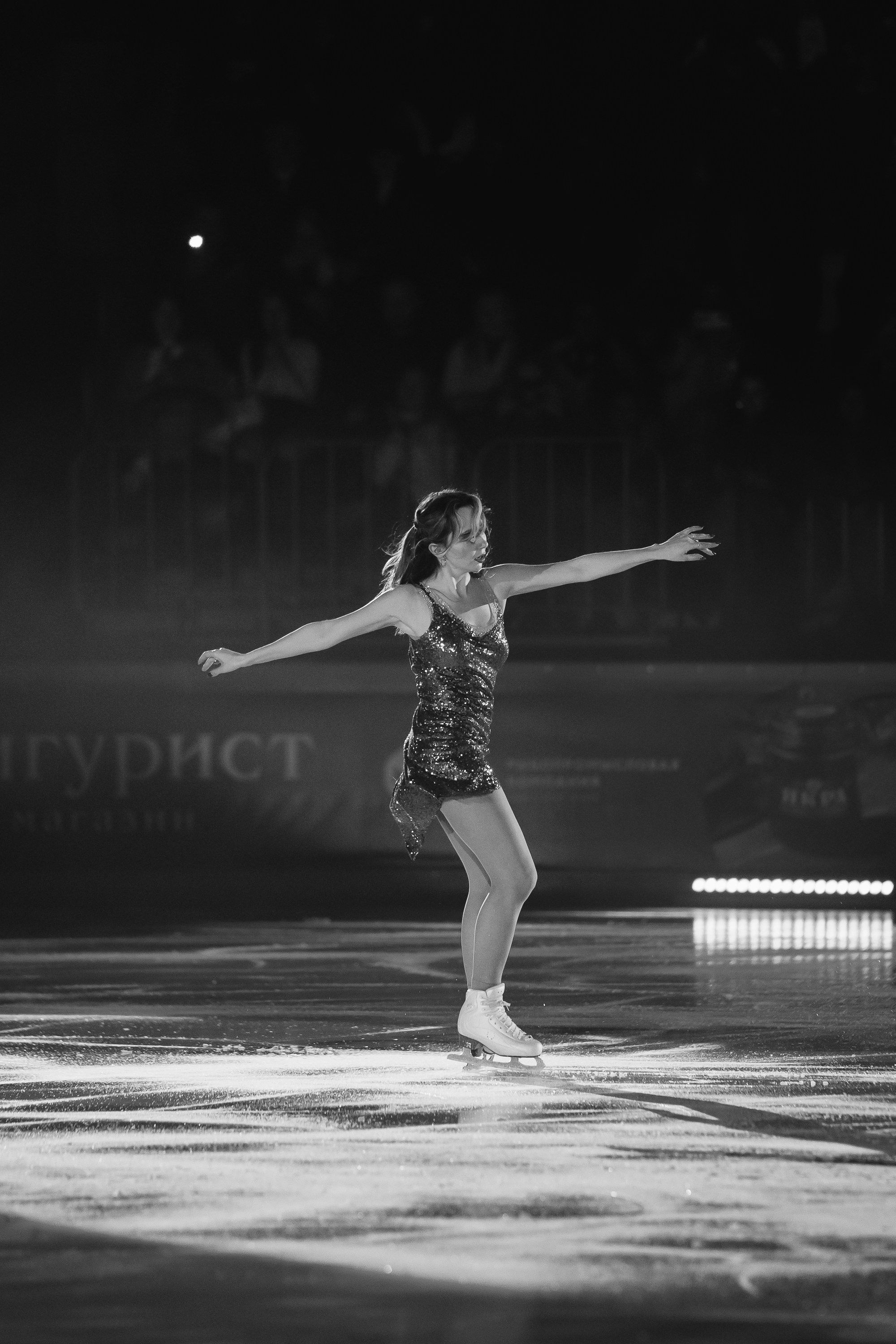 Шоу «Чемпионы на льду» в Новосибирске. Воробьева Ксения — Спортивный и танцевальный фотограф Новосибирск