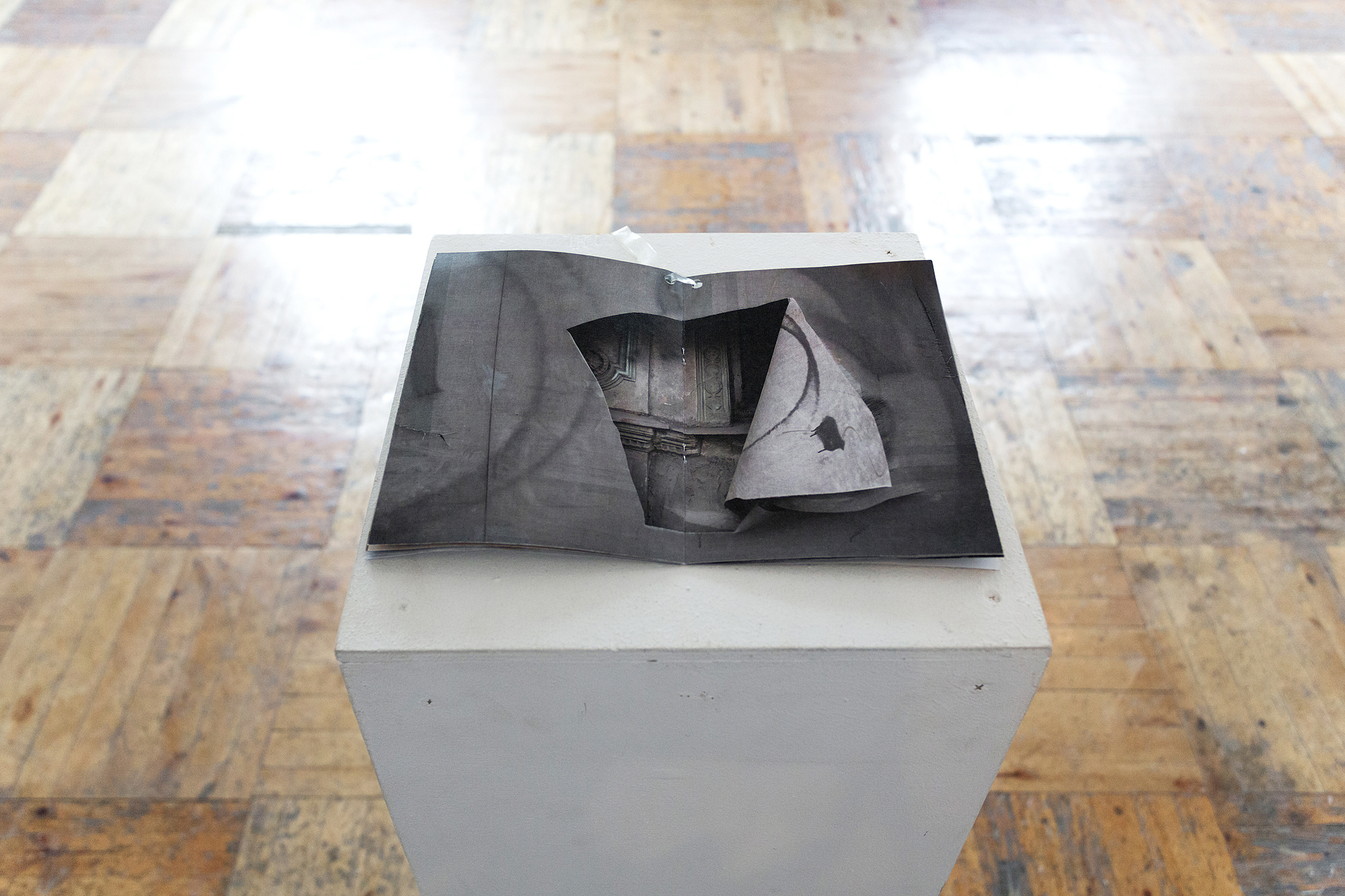 Зин, часть экспозиции. Дом Метенкова, Екатеринбург, 2018.