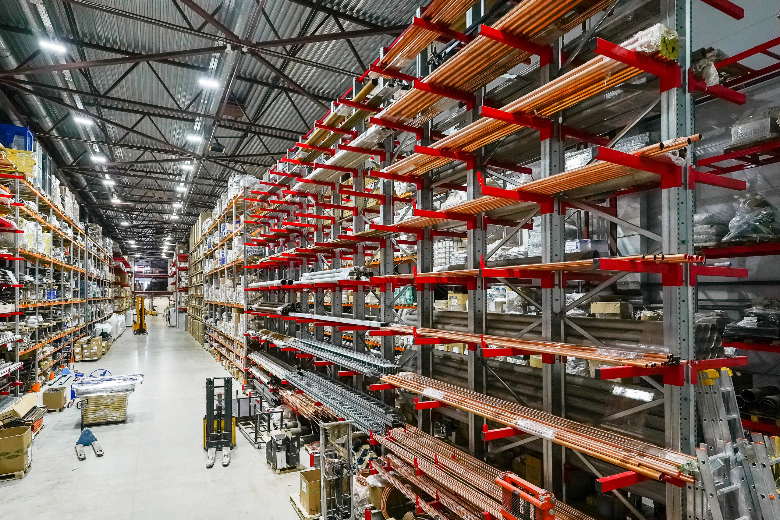 Промышленная съемка складских помещений в Мытищах