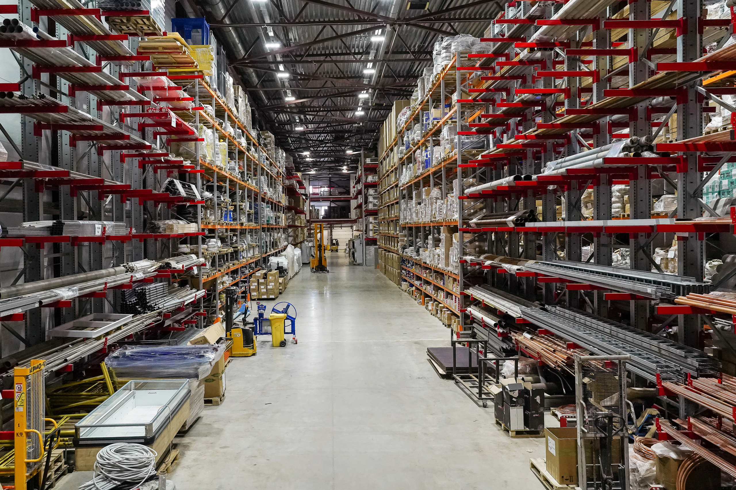 Промышленная съемка складских помещений в Мытищах