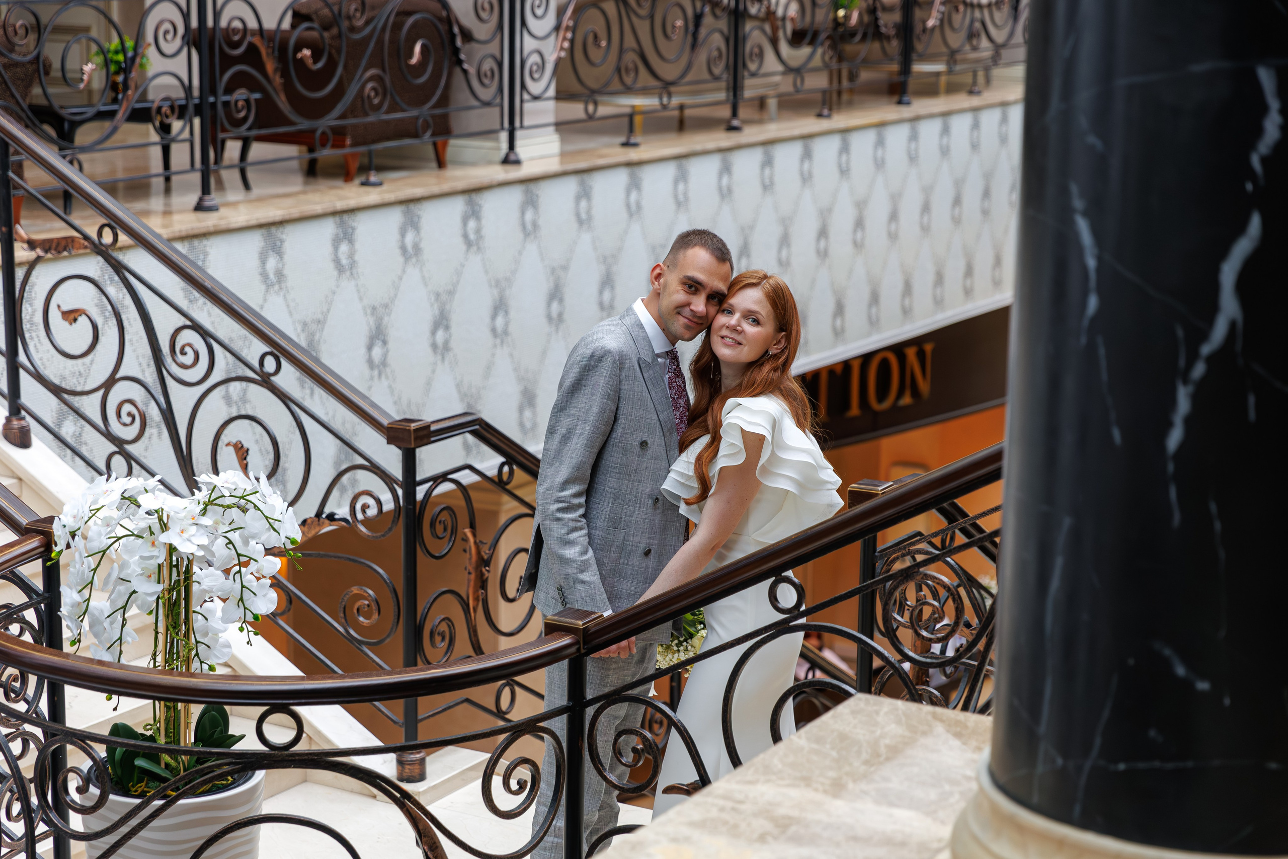 Свадебная фотосессия и сборы в отеле Милан (м. Домодедовская). Свадебный фотограф Москва и МО Сергей Киржаев