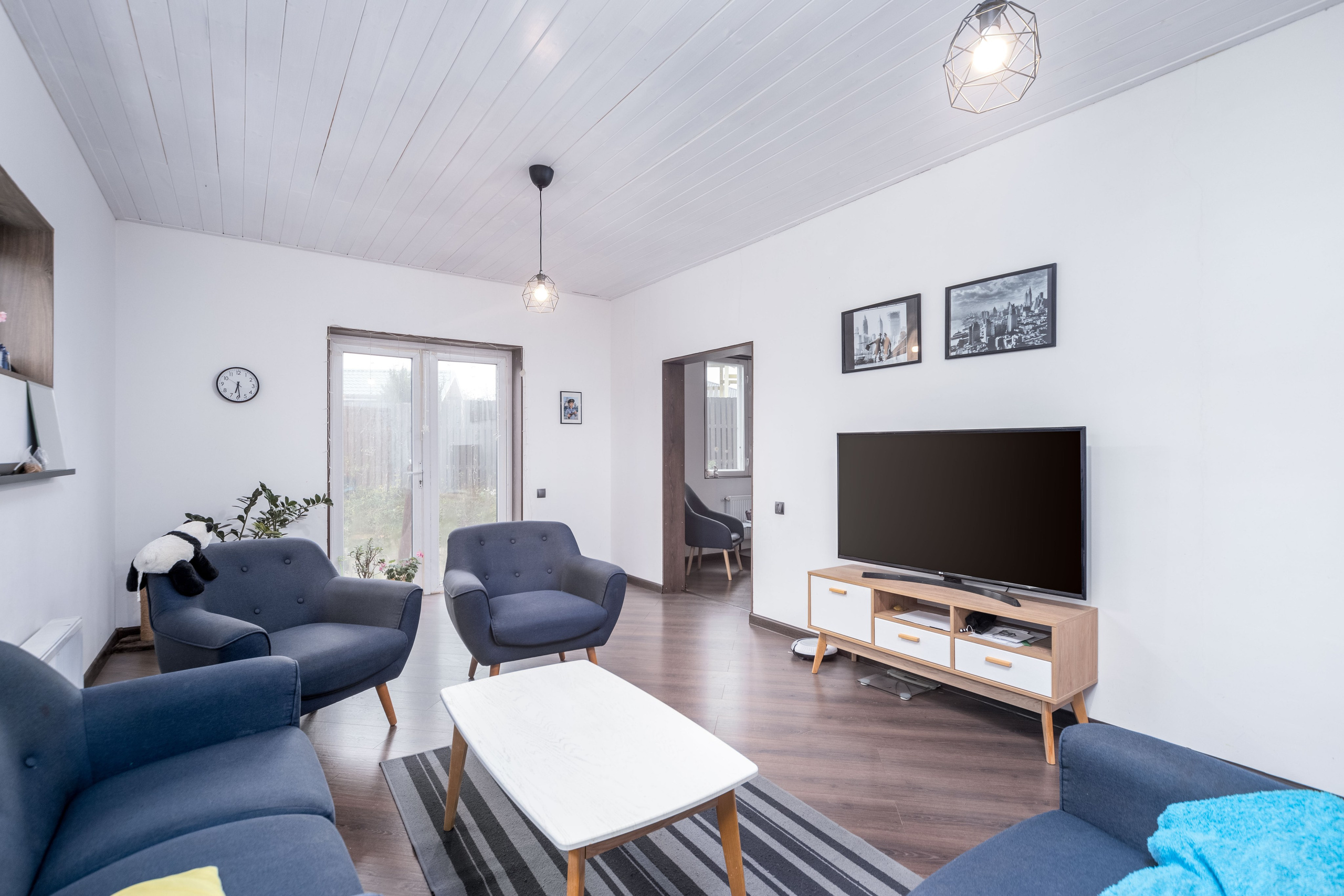 Гостиная частного жилого дома под Минском - фото Sakavita Media