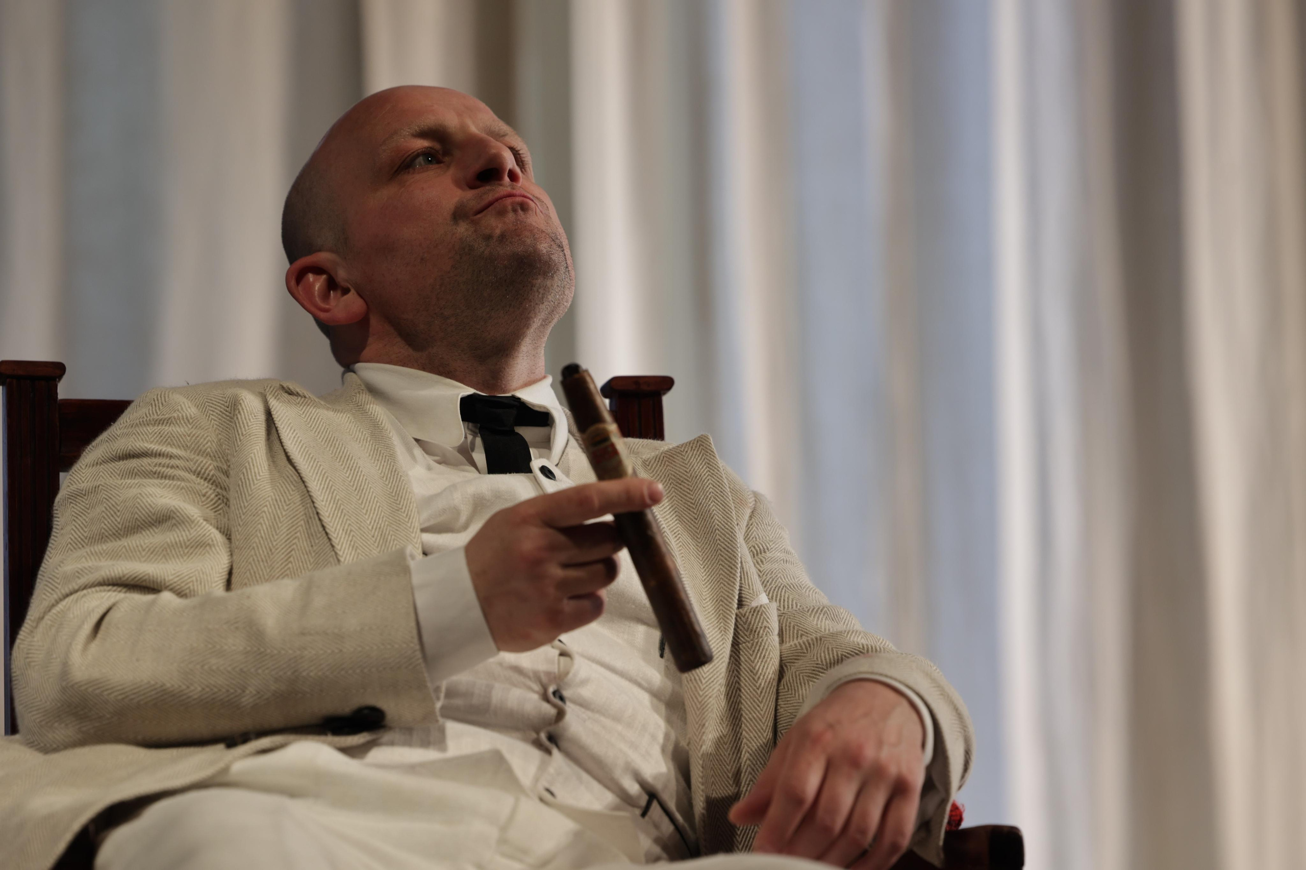 «ДЯДЯ ЖОРЖ». Театр Сатиры. Москва, улицы, театр и артисты, друзья и мир фото Владимир Кашицин