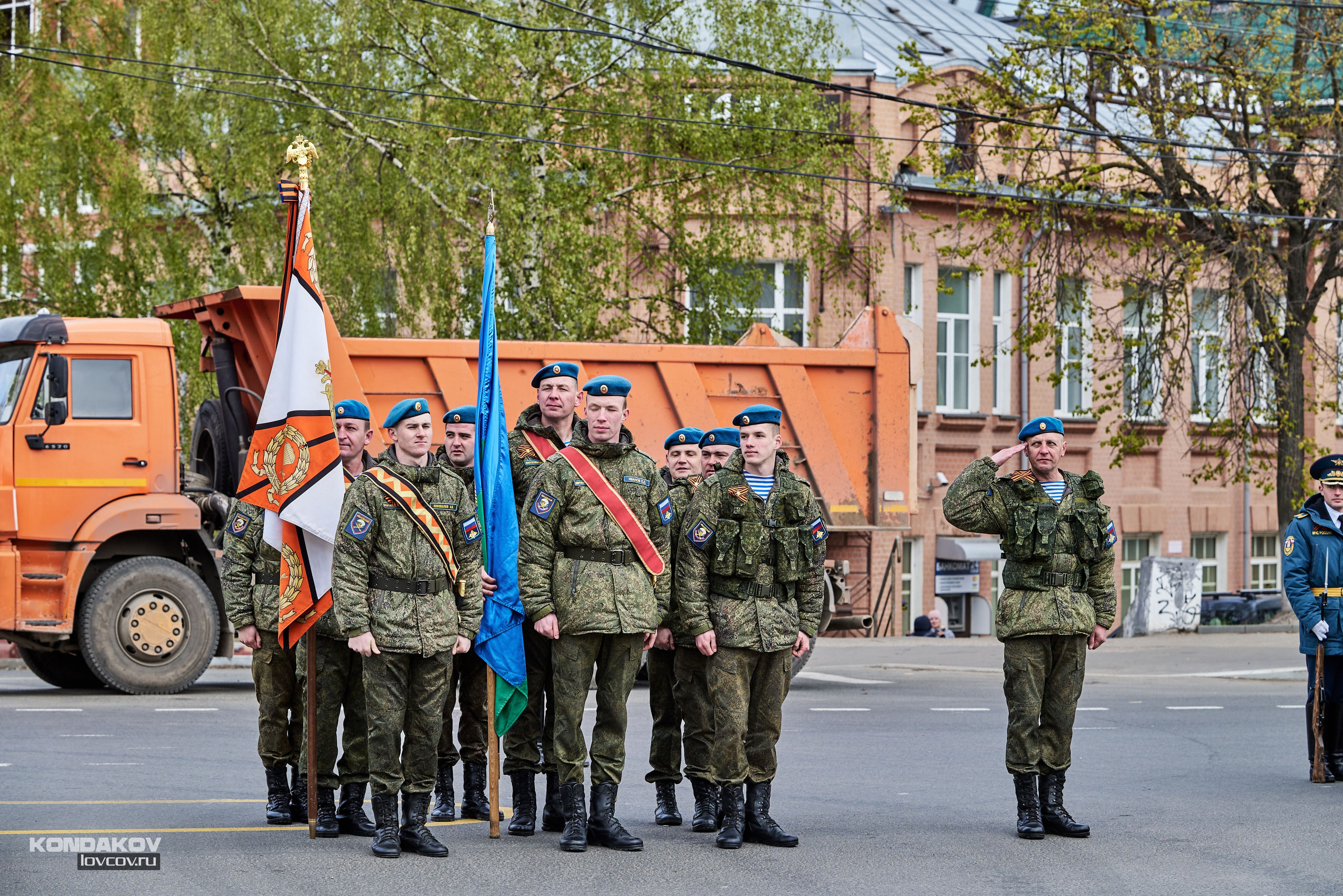 Парад в честь празднования День Победы 9 мая 2024 года в городе Иваново