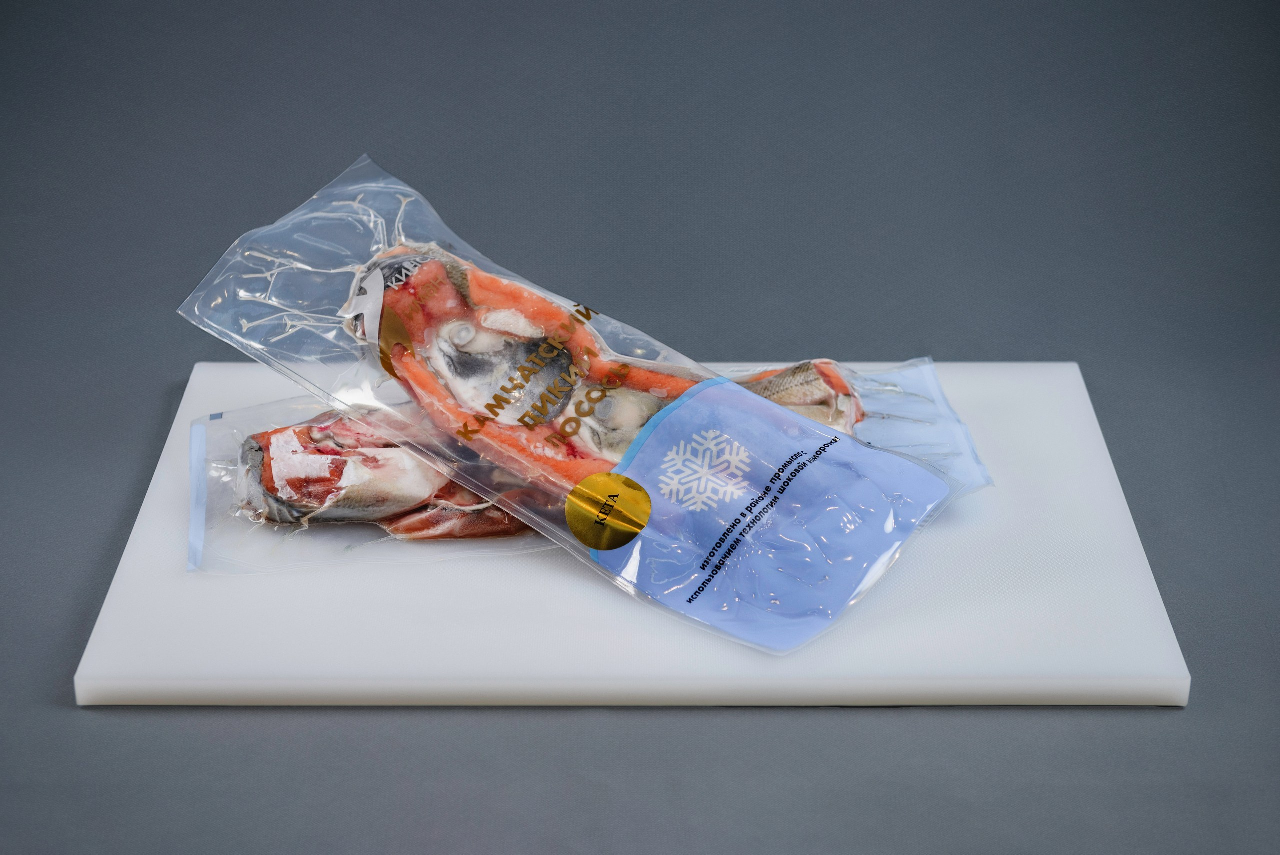 Фотосъемка морской продукции в Петропавловске-Камчатском. Профессиональная фудсъемка морепродуктов в Петропавловске-Камчатском. Фудсъемка даров моря для ресторанов в Петропавловске-Камчатском. Яркая и аппетитная фотосъемка морской еды в Петропавловске-Камчатском. Стоимость фотосъемки морепродуктов в Петропавловске-Камчатском.