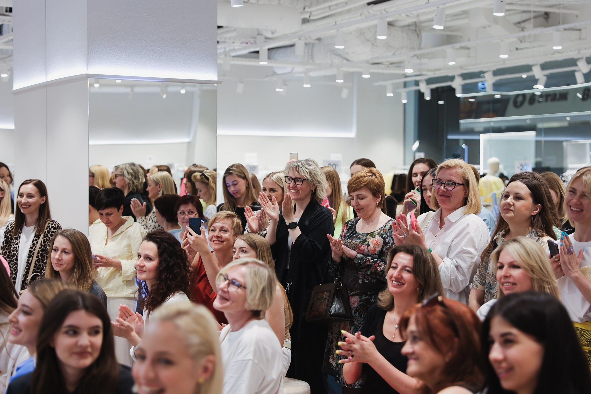 Репортажный фотограф в Минске. Профессиональный репортажный фотограф в Минске Максим Гупинец