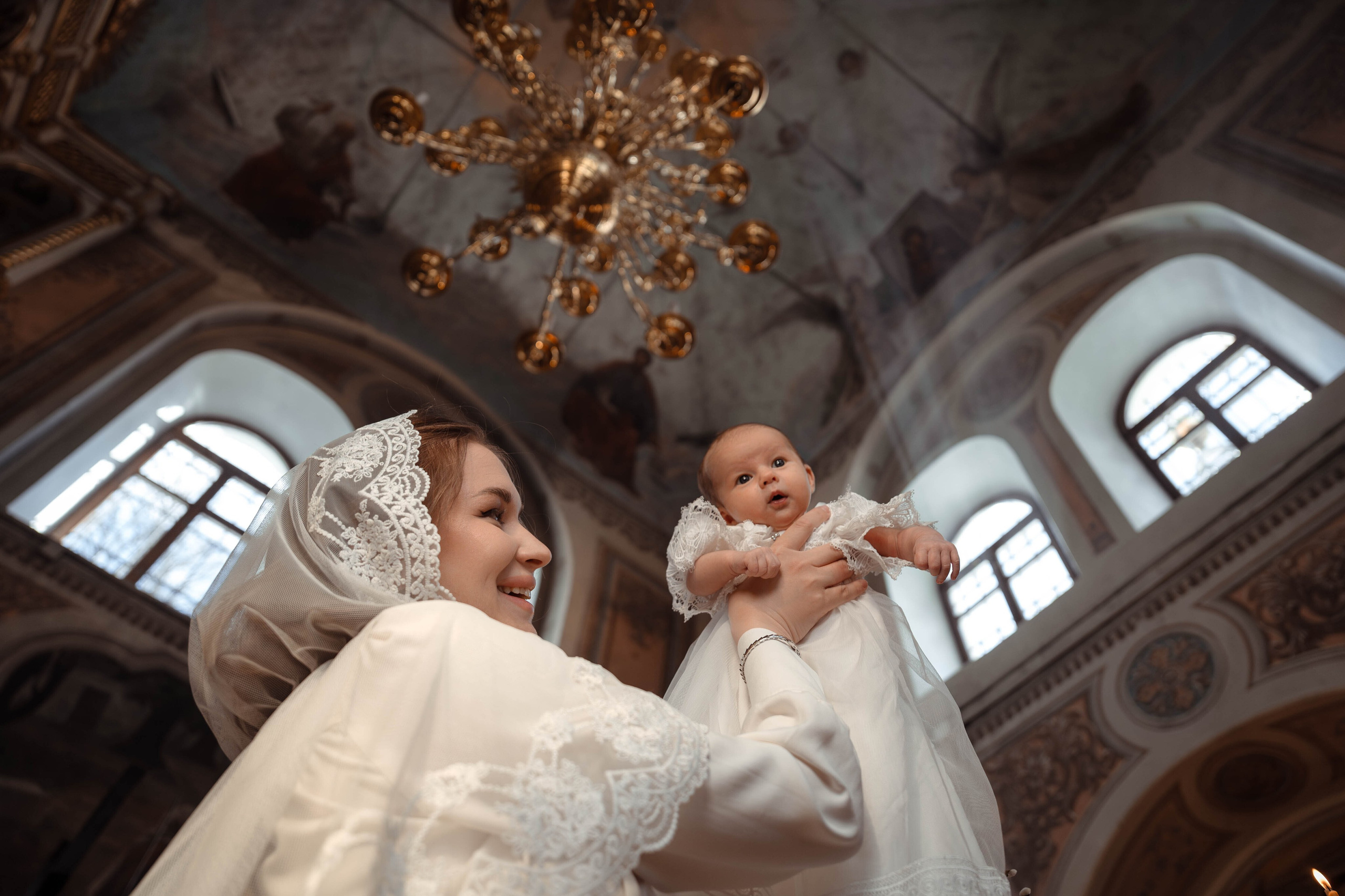 Крещение Тёмы в Троице-Лыково. Фото- и видеосъёмка крещения и венчания. Фотограф на крещение Москва