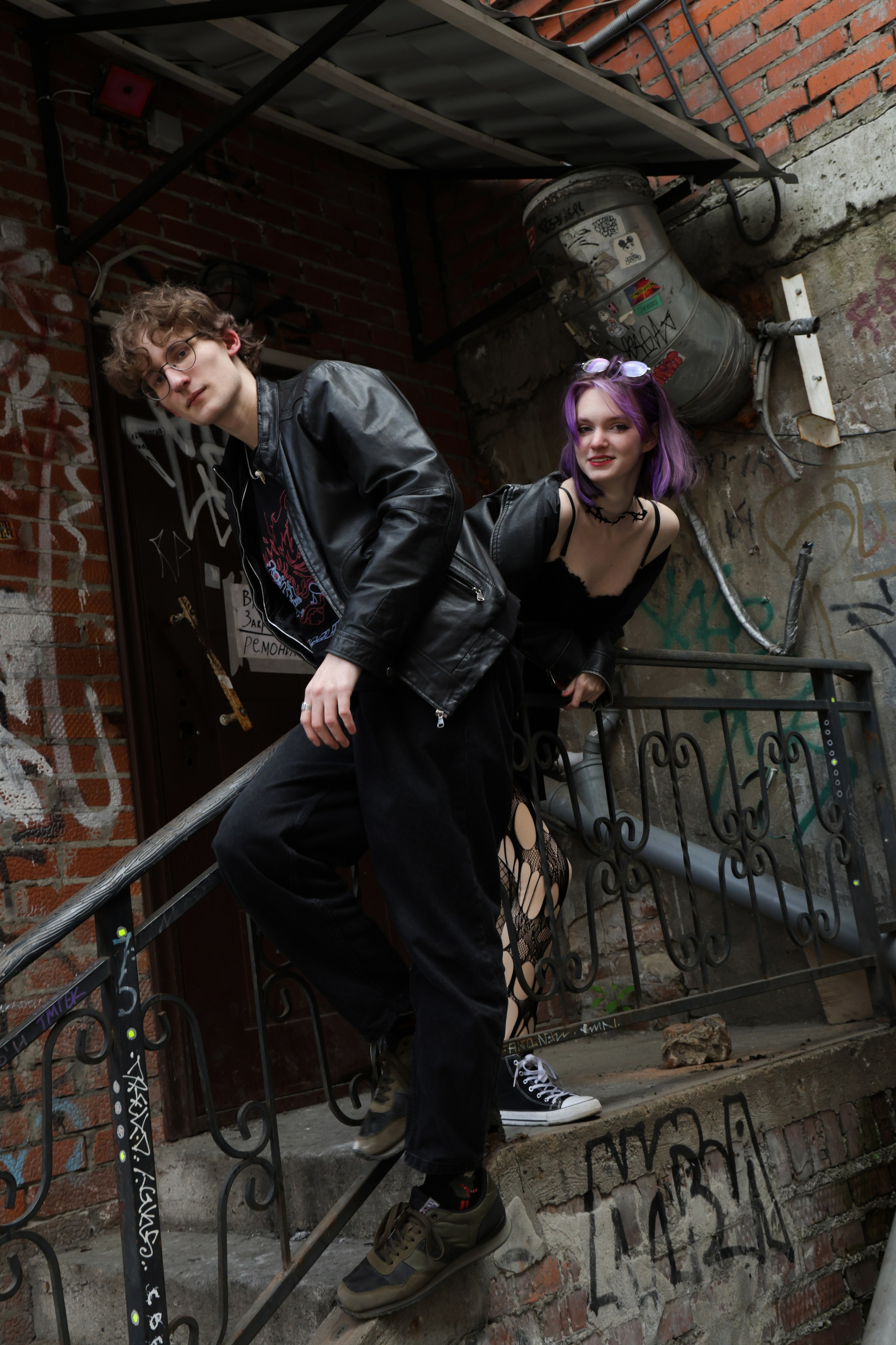 Love, cigarettes and yards. Portrait photographer based in Toronto — Blinova Mariia