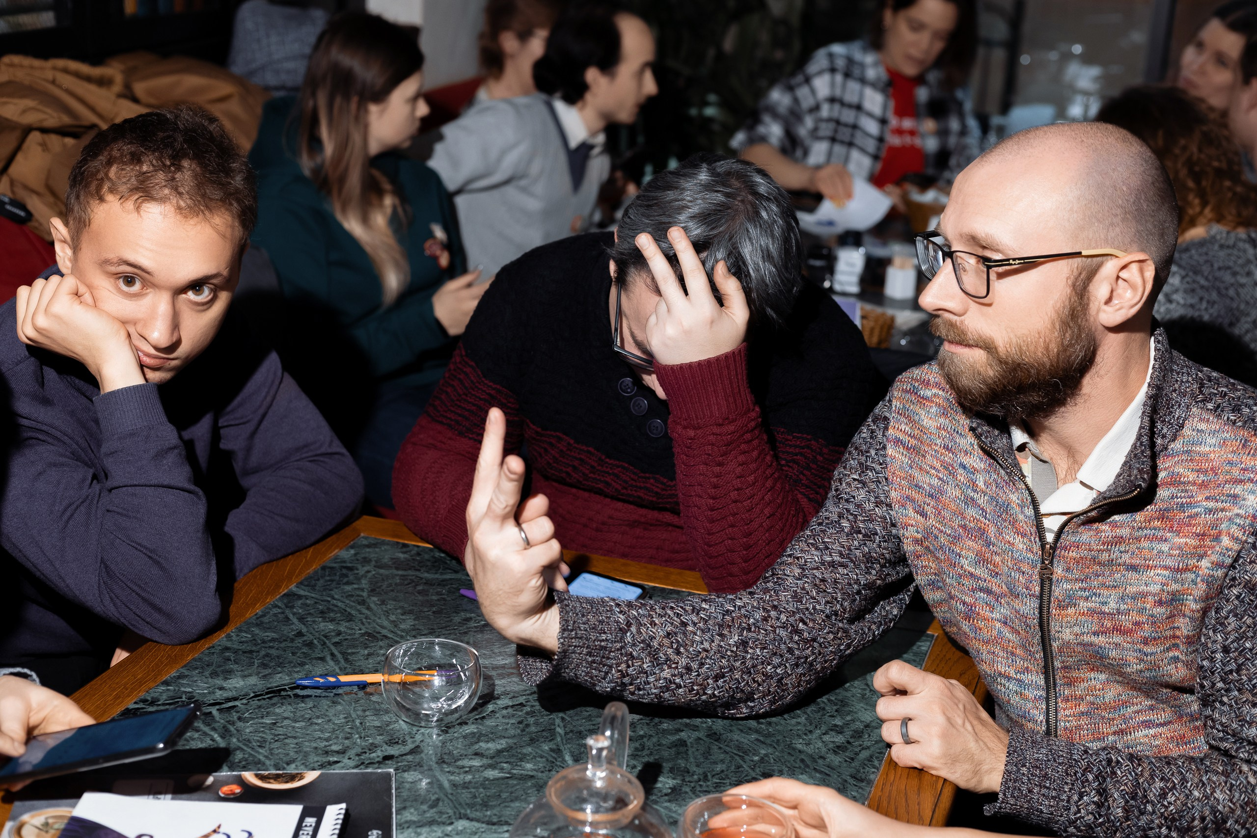 Фото с репортажной съемки квиза ЛИГА ИНДИГО. Фотограф в Санкт-Петербурге — Сергей Петров