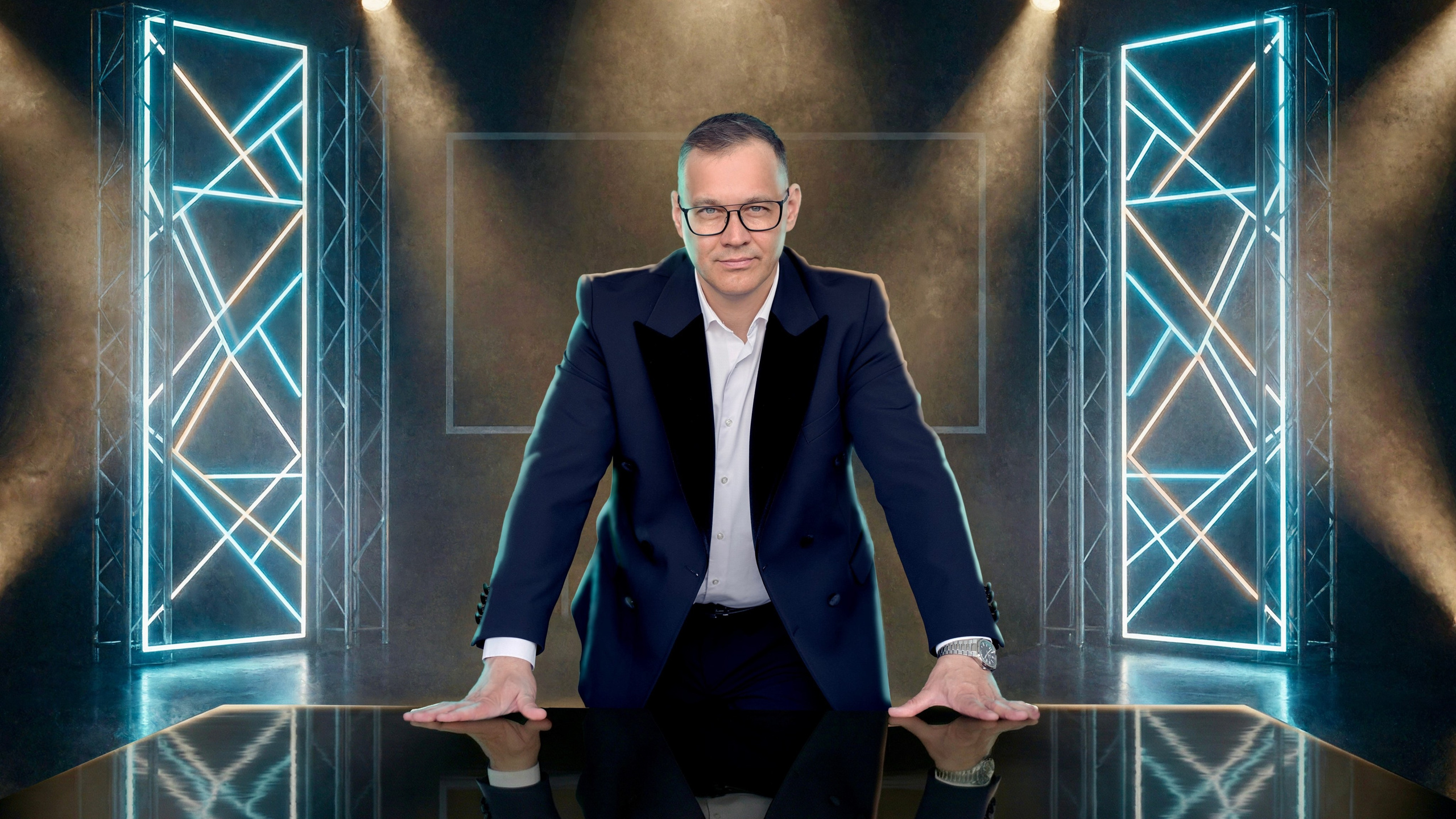 Антон Прохоров — Ведущий на корпоратив, свадьбу, юбилей в Екатеринбурге