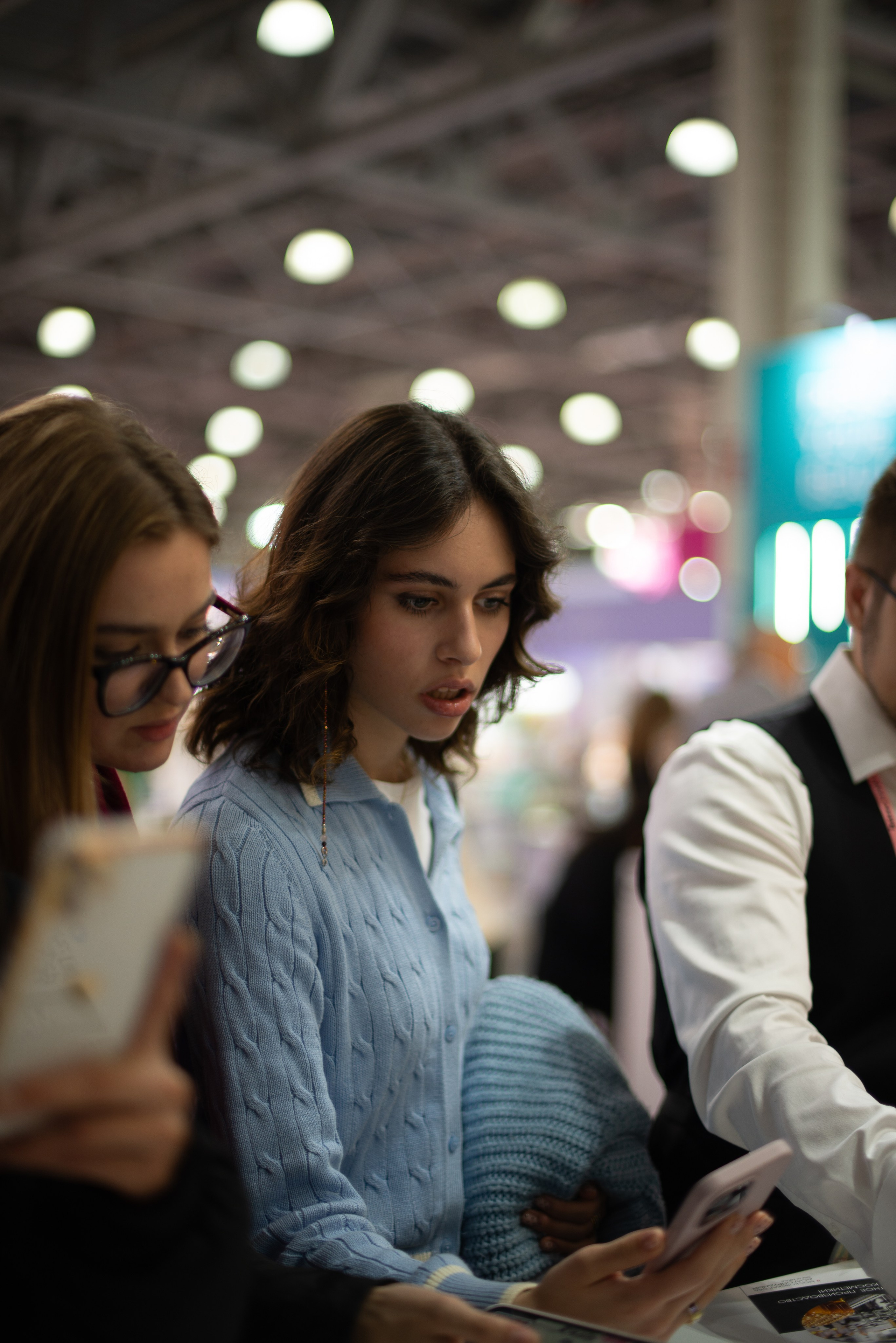 InterCHARM 2025 осень. Victoria Radjevna Репортажный Фотограф — Видеограф Москва • Санкт-Петербург