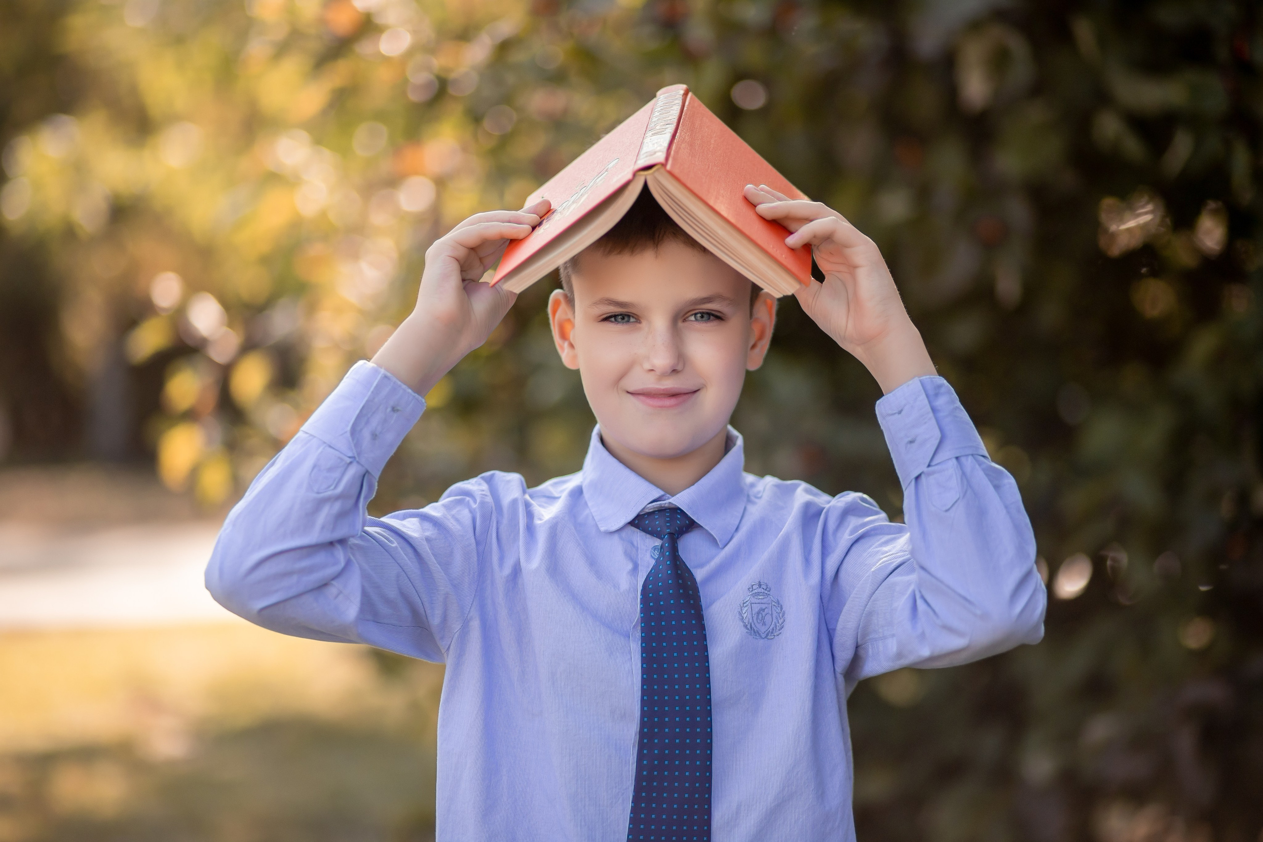 Подготовка к осеннему фотопроекту на улице для начальных классов. Выпускные альбомы в Мытищи Москве и Московской области