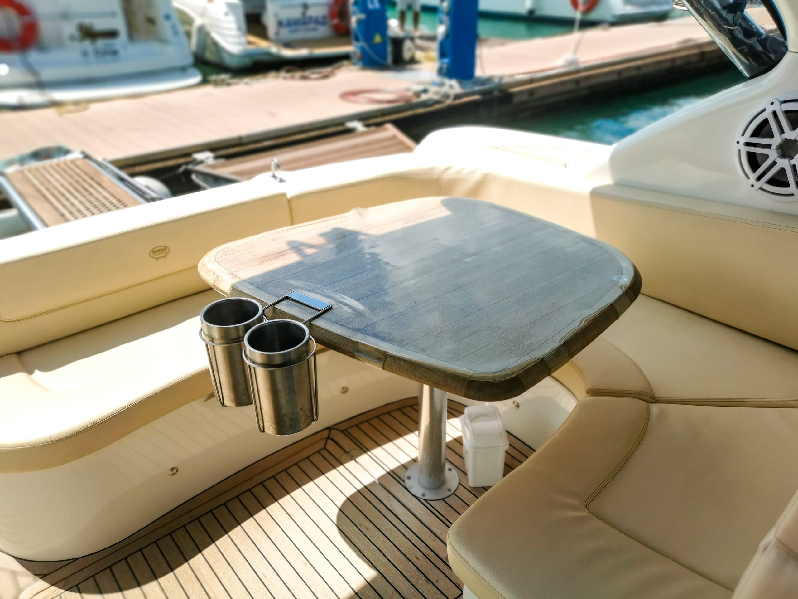 Комфорт катера в Сочи. Аренда Яхт и Катеров в Сочи