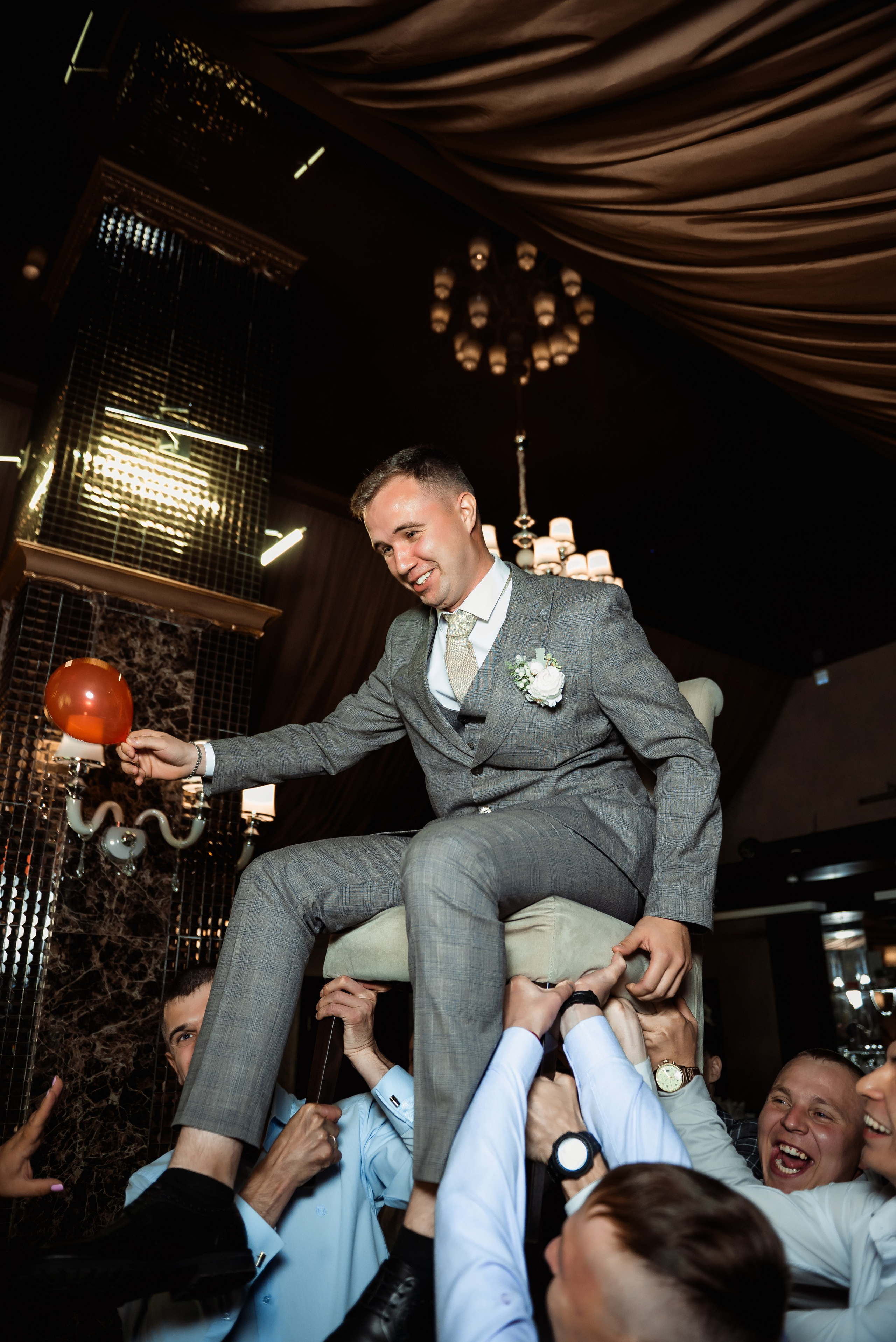 Фотограф Янис Алываев