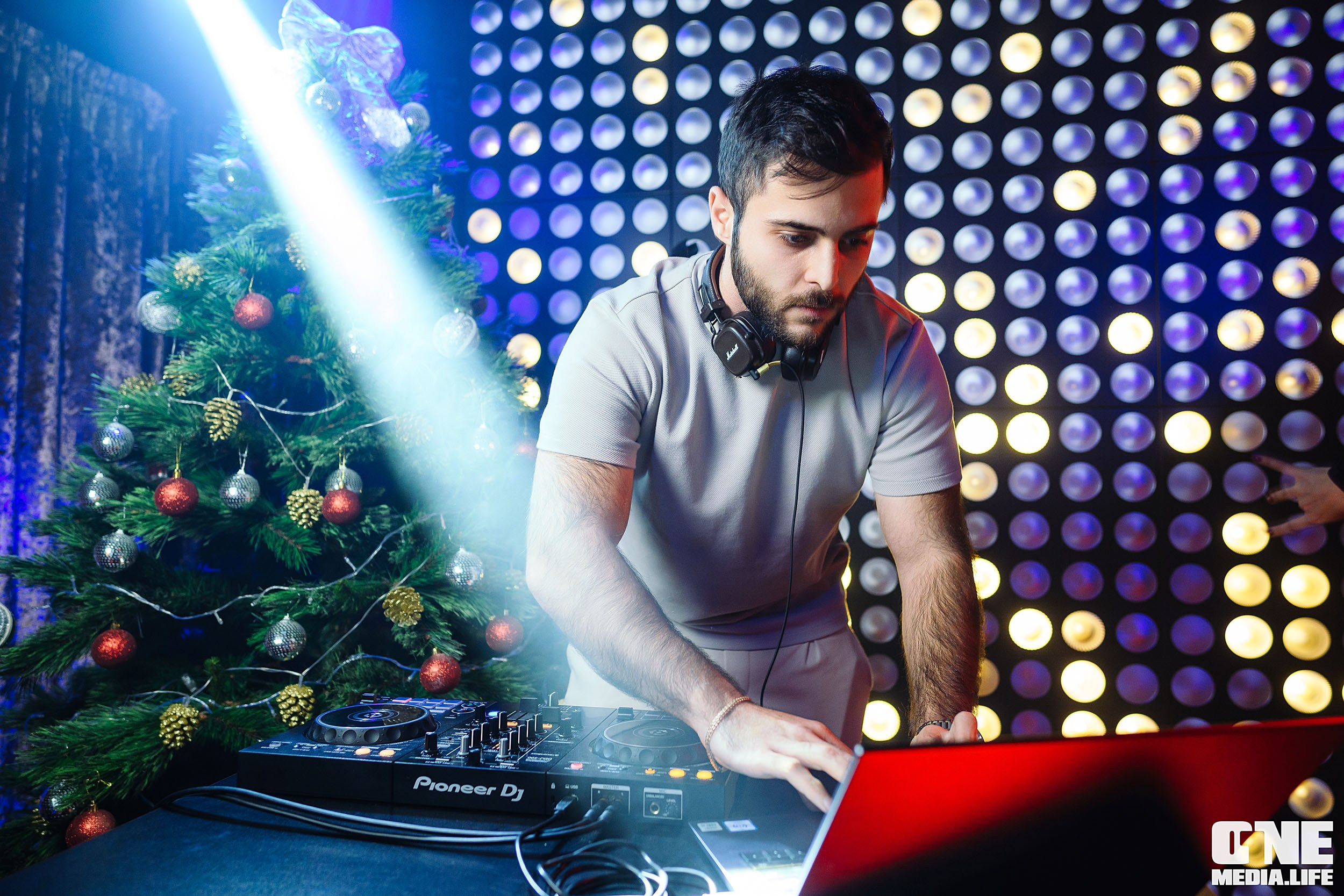 Фоторепортаж из караоке-клуба Эйфория. One Media Life: фоторепортажи, фотоотчеты с мероприятий и заведений