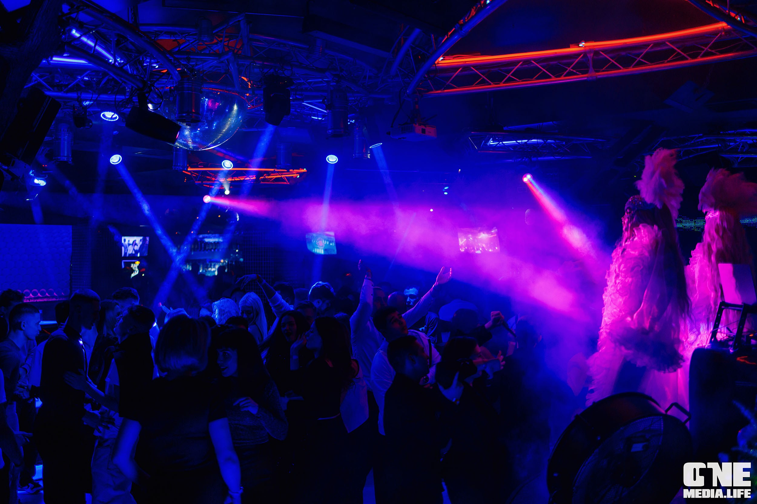 Фоторепортаж из РК Планета. One Media Life: фоторепортажи, фотоотчеты с мероприятий и заведений