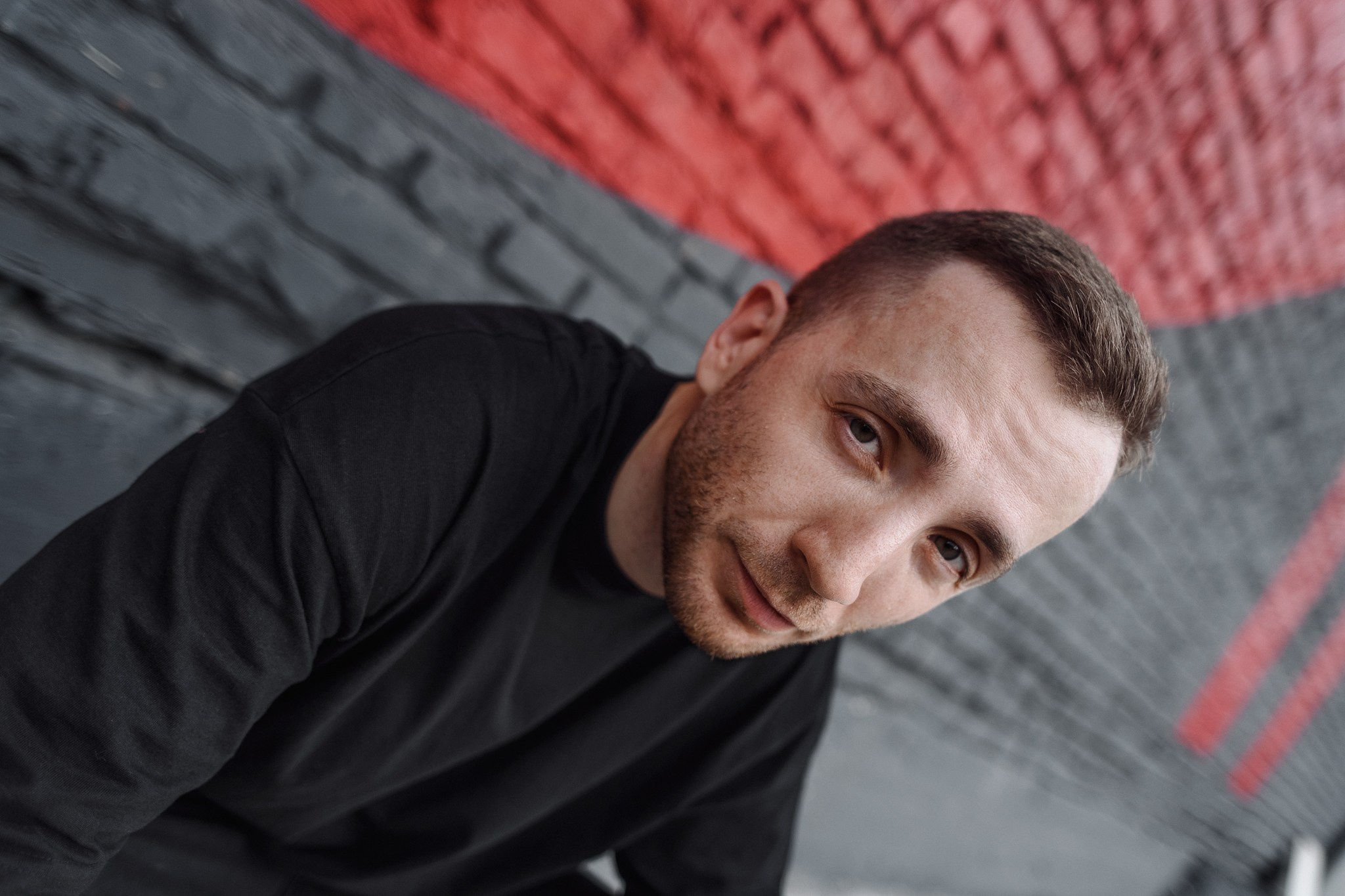 Мужская спортивная фотосессия в Тюмени: боулдеринг и лайфстайл. Фотограф Дарья Мустафина, Тюмень