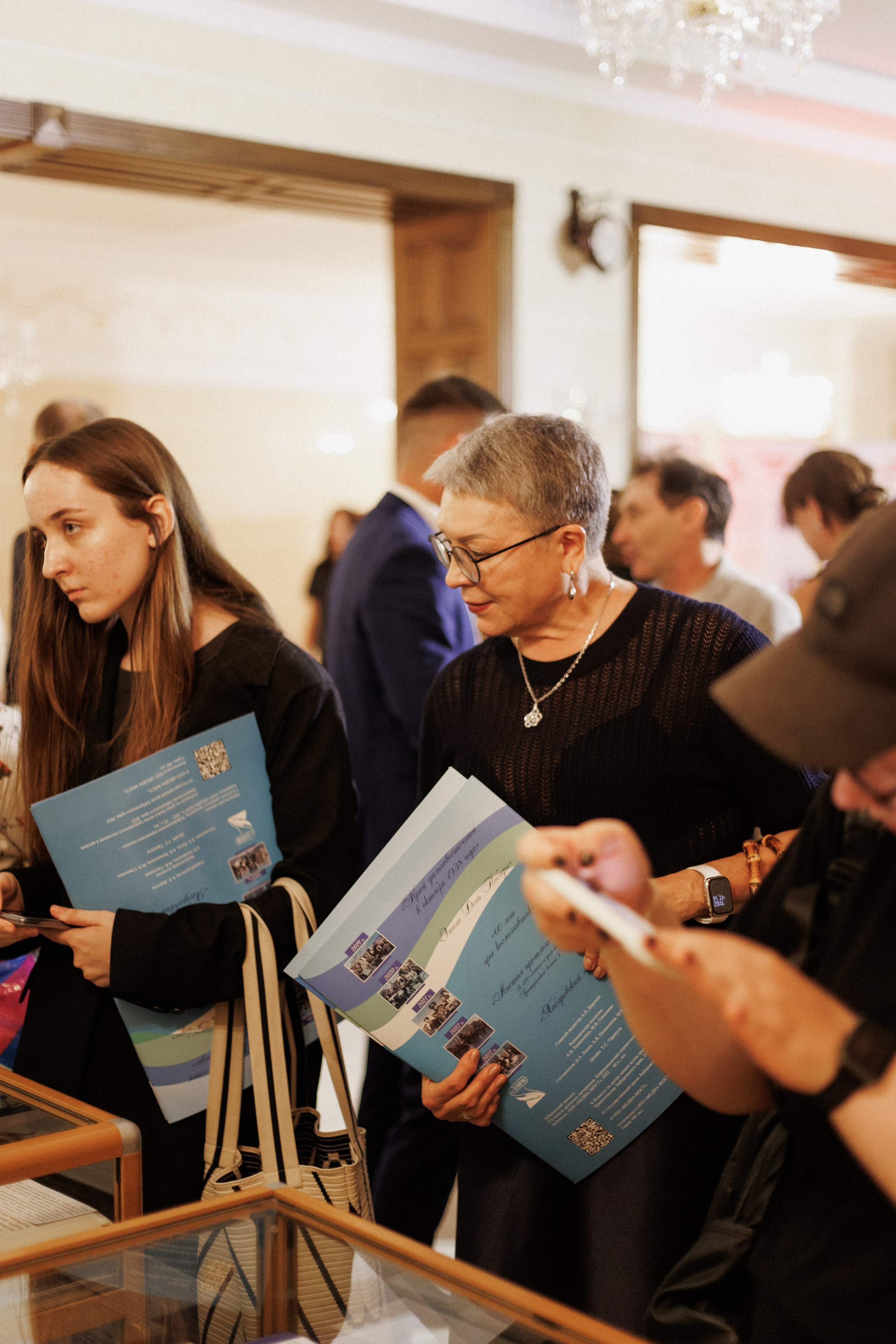 ПРЕЗЕНТАЦИЯ КНИГИ — 80 ЛЕТ ПОБЕДЫ. СВОИ. ФОТООТЧЕТЫ-СОБЫТИЯ-МЕСТА