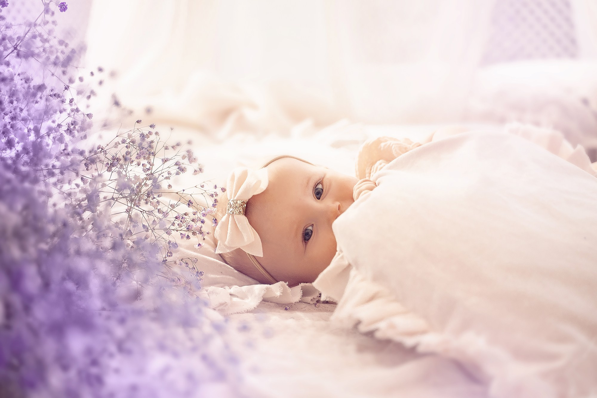 Весенняя фотосессия в лиловых цветах. Детский и семейный фотограф в Москве Катерина Орлова