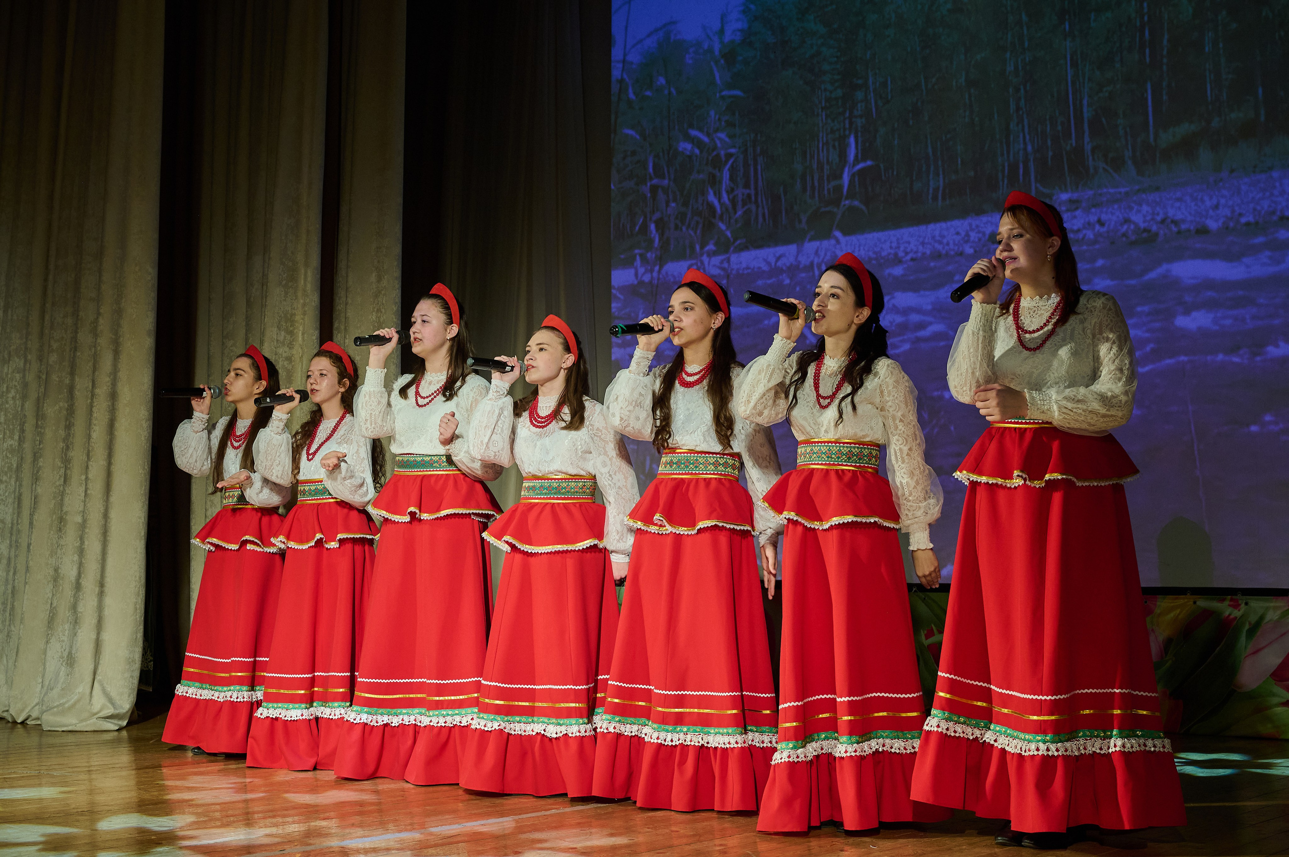 День матери Кабардинка. Жизнь курорта Кабардинка в фотографиях