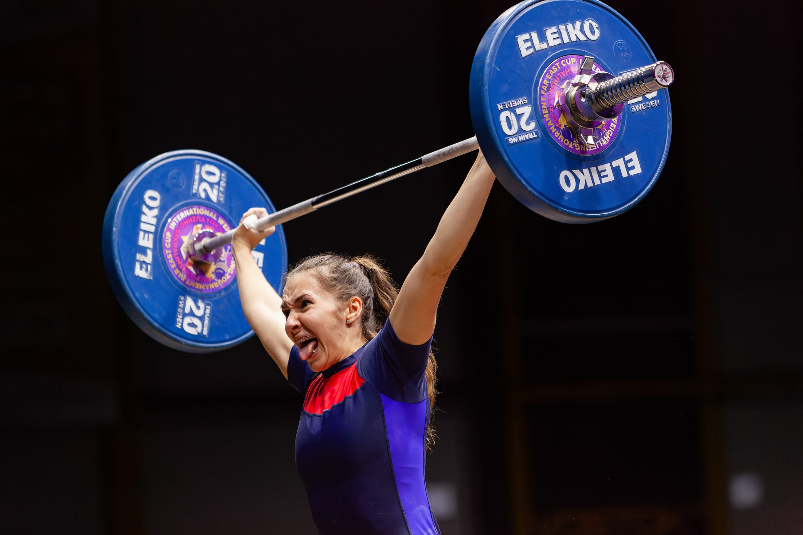 Международные соревнования по тяжелой атлетики. Кутузов Евгений Фотограф в Южно-Сахалинске