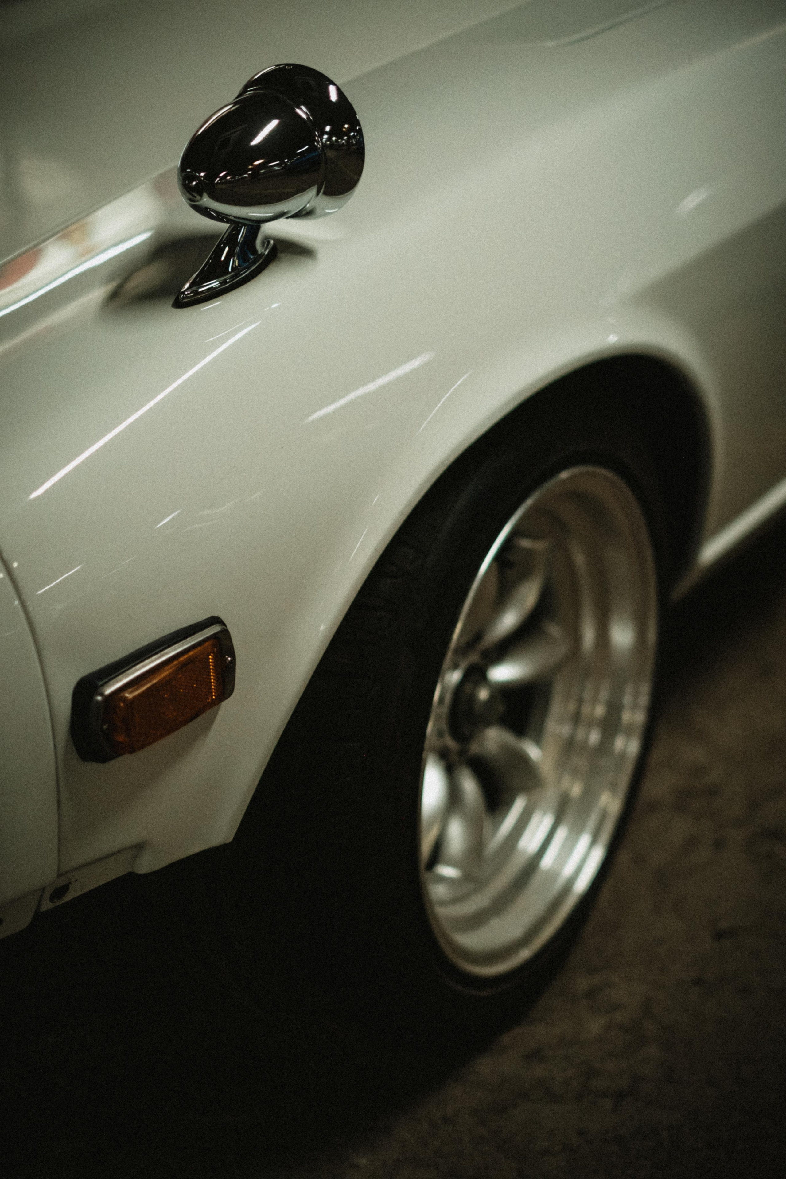 No MUSCLE Garage. СПБ. Фотограф-психолог, стильная контентная и портретная съемка в Москве