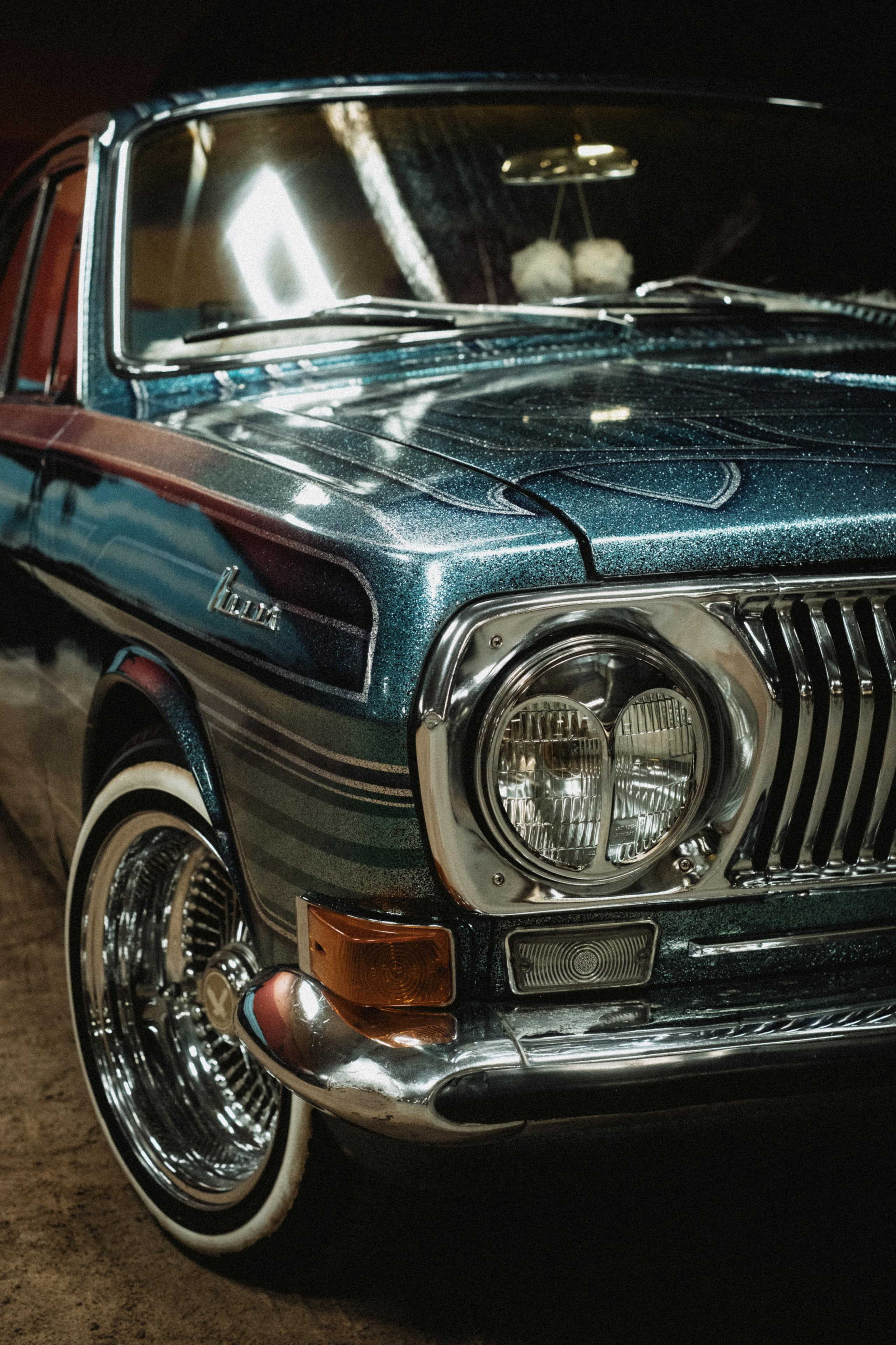 No MUSCLE Garage. СПБ. Фотограф-психолог, стильная контентная и портретная съемка в Москве