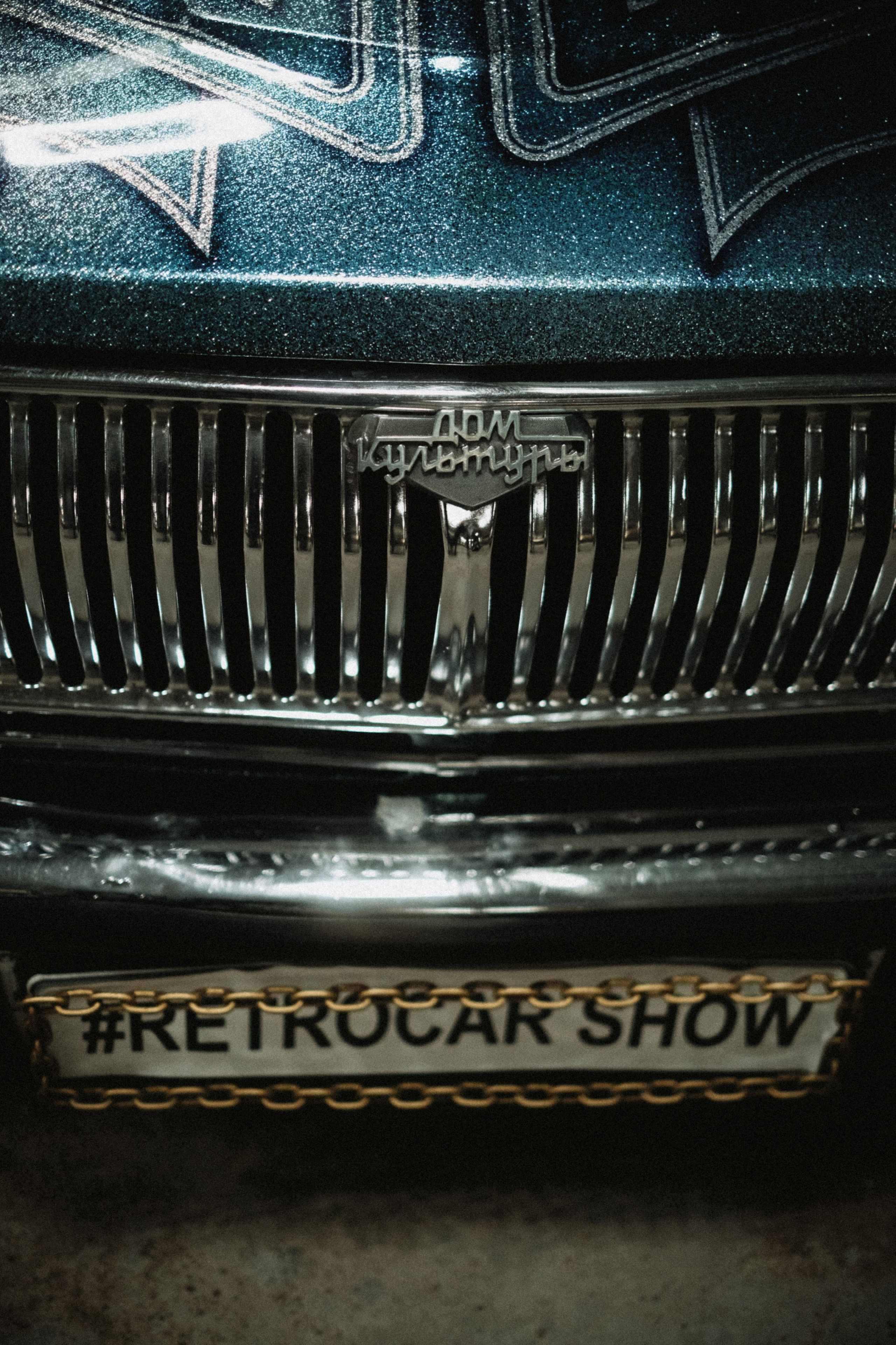 No MUSCLE Garage. СПБ. Фотограф-психолог, стильная контентная и портретная съемка в Москве