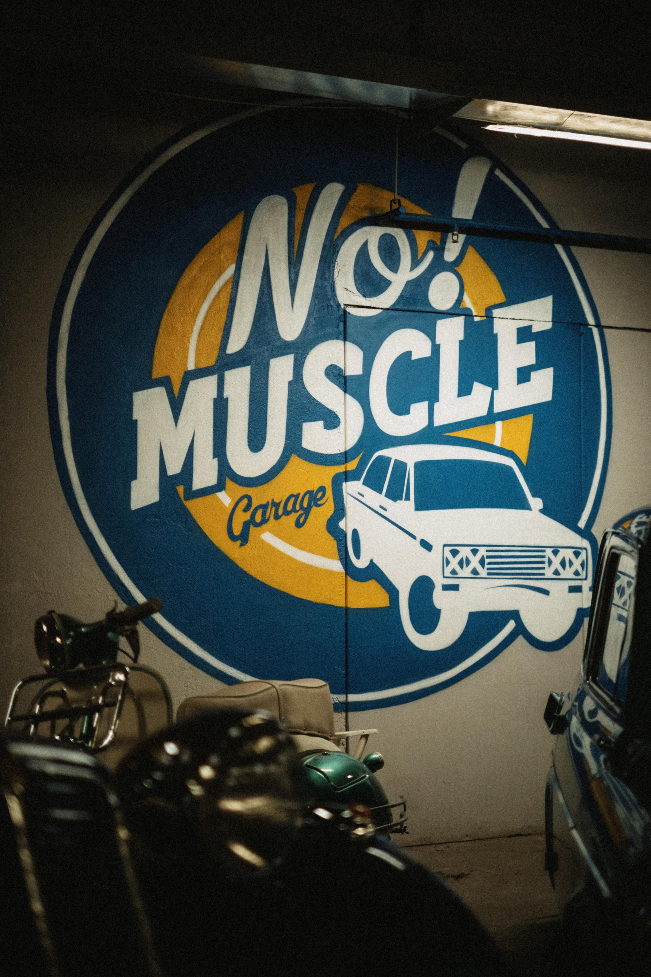 No MUSCLE Garage. СПБ. Фотограф-психолог, стильная контентная и портретная съемка в Москве