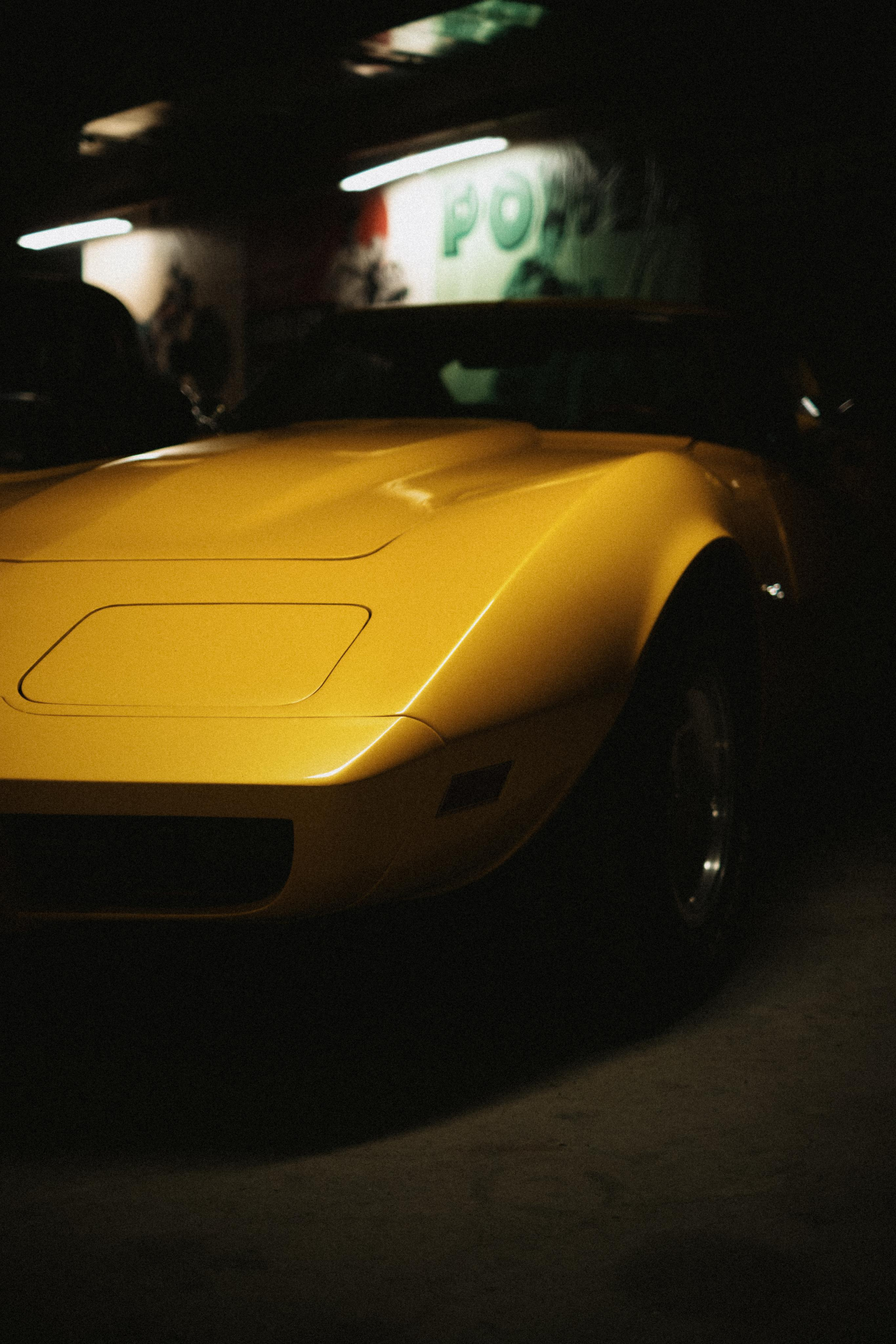 No MUSCLE Garage. СПБ. Фотограф-психолог, стильная контентная и портретная съемка в Москве