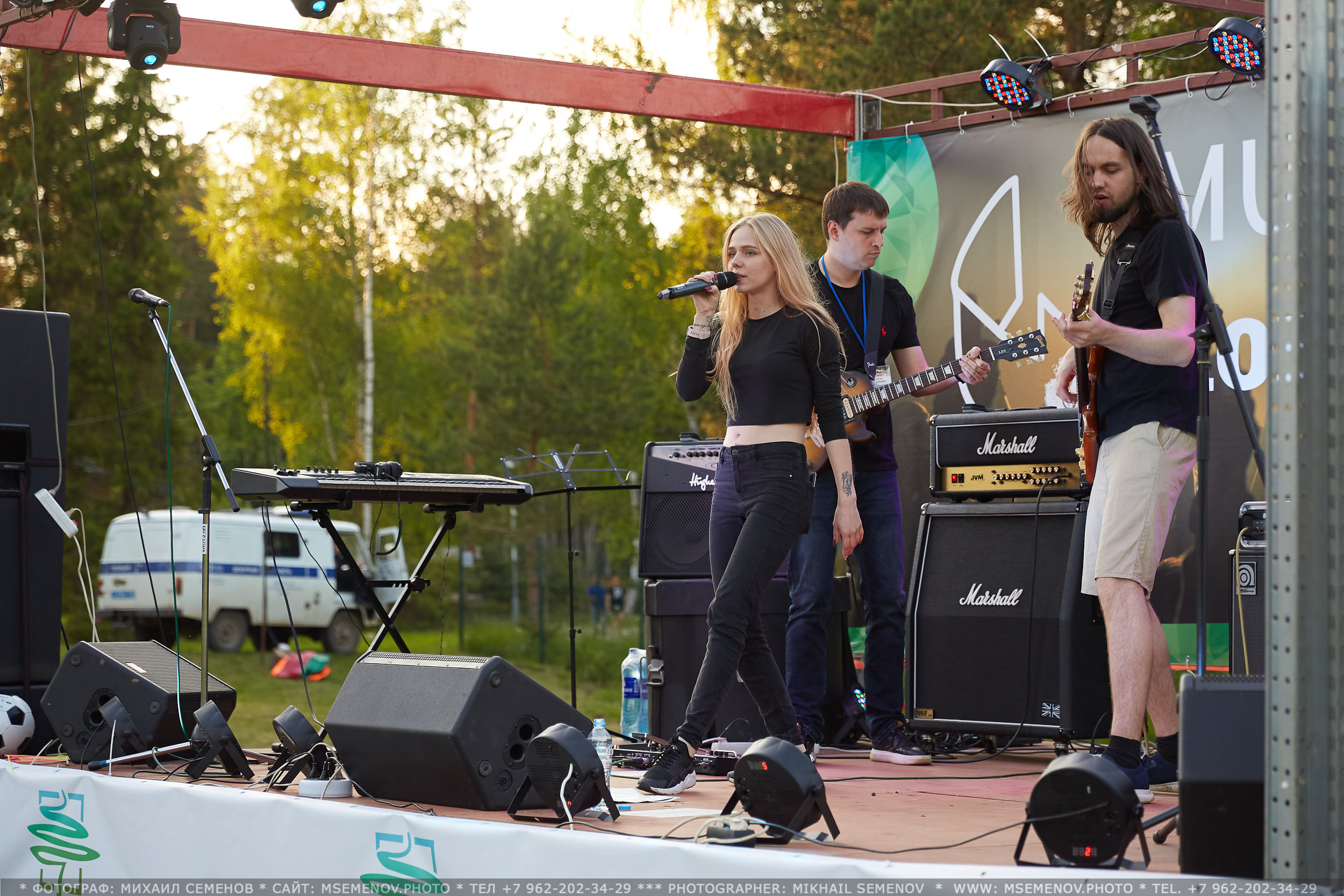 АНОНС фоторепортажа: Музыкальный фестиваль " Поворот на Горе — Грязь». Photographer for business Mikhail Semenov. Aqua photo studio, photo school