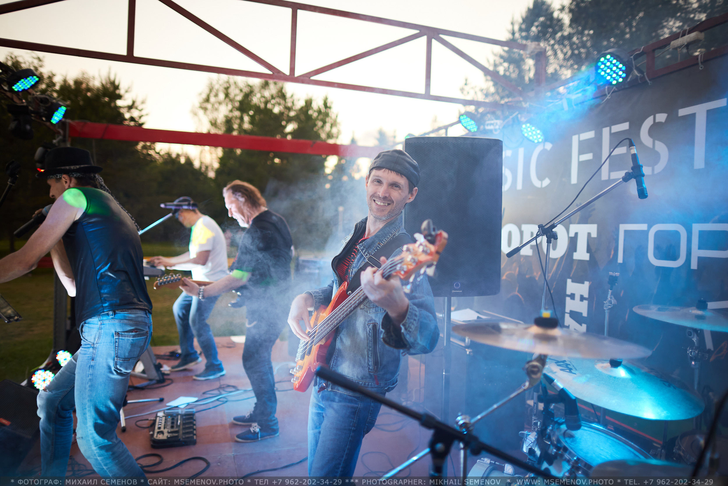 АНОНС фоторепортажа: Музыкальный фестиваль " Поворот на Горе — Грязь». Photographer for business Mikhail Semenov. Aqua photo studio, photo school