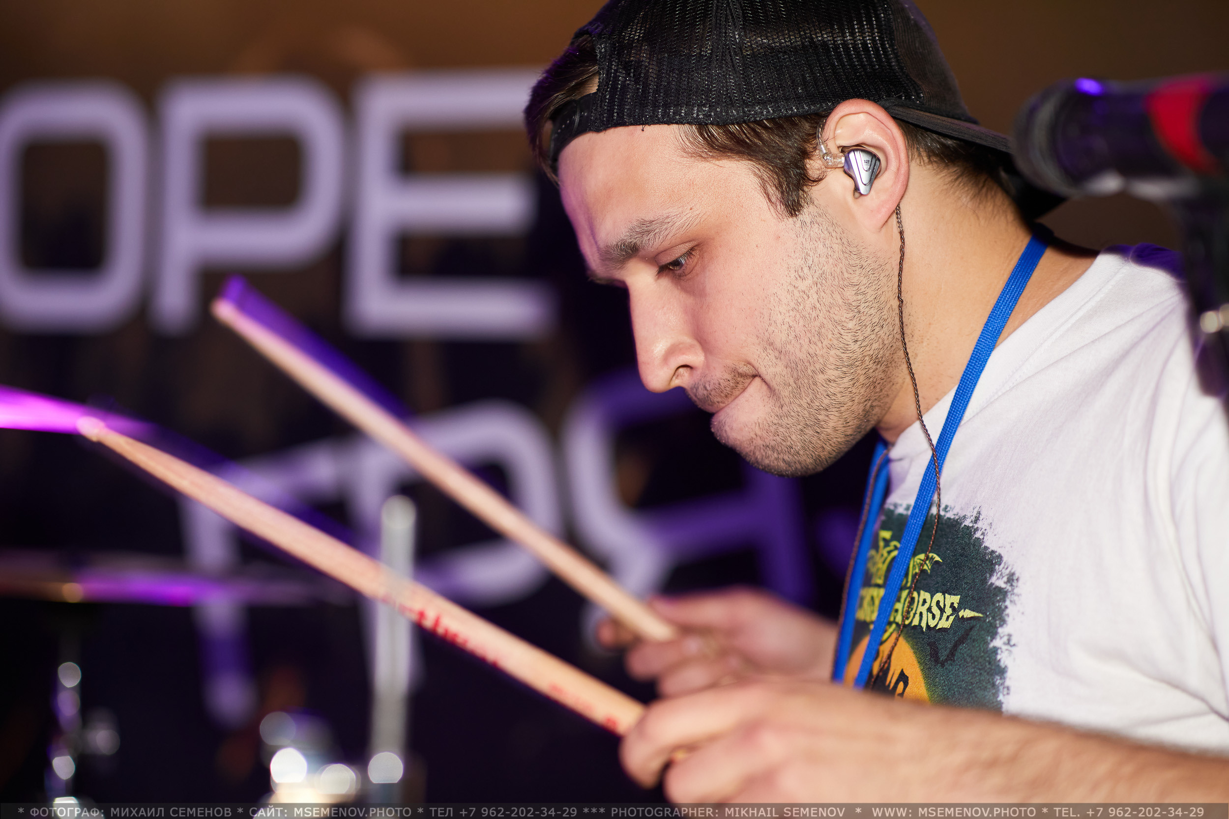 АНОНС фоторепортажа: Музыкальный фестиваль " Поворот на Горе — Грязь». Photographer for business Mikhail Semenov. Aqua photo studio, photo school