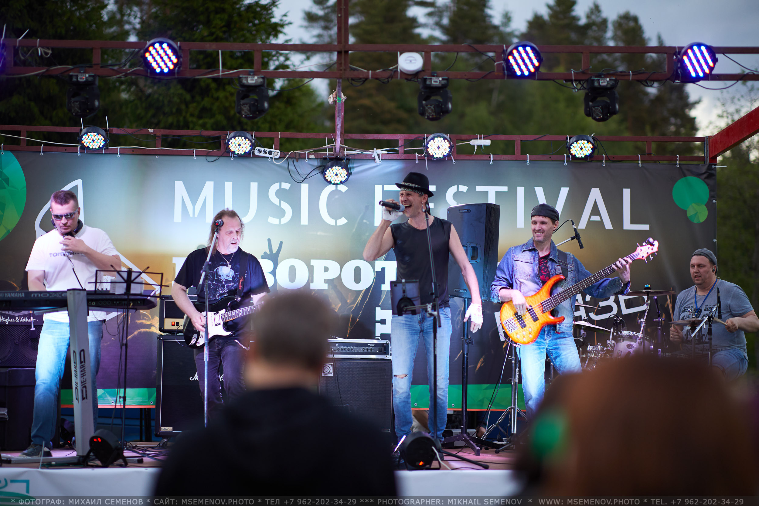 АНОНС фоторепортажа: Музыкальный фестиваль " Поворот на Горе — Грязь». Photographer for business Mikhail Semenov. Aqua photo studio, photo school