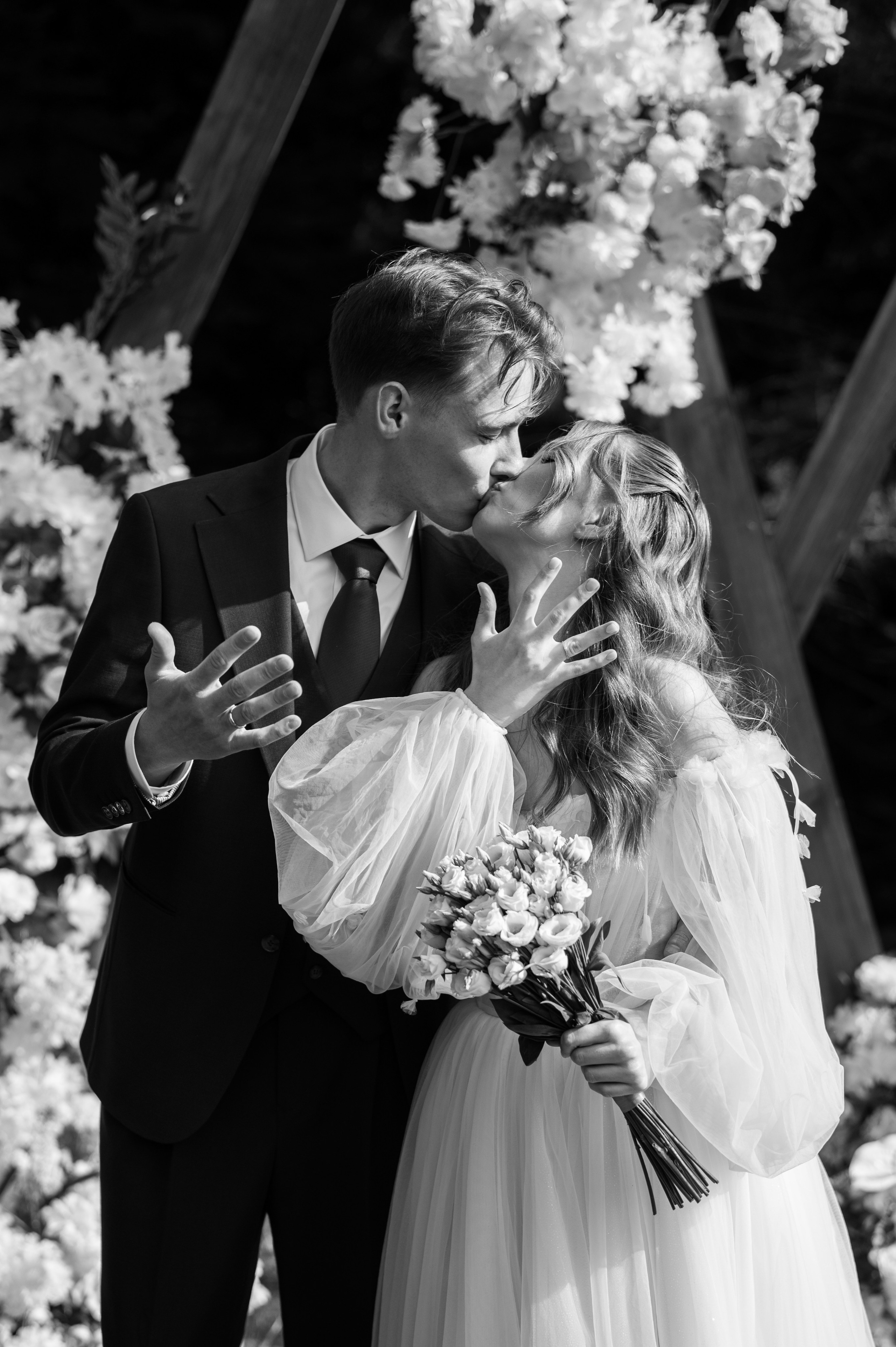 Свадебная фотосессия пары в Агроусадьбе Дачка бай