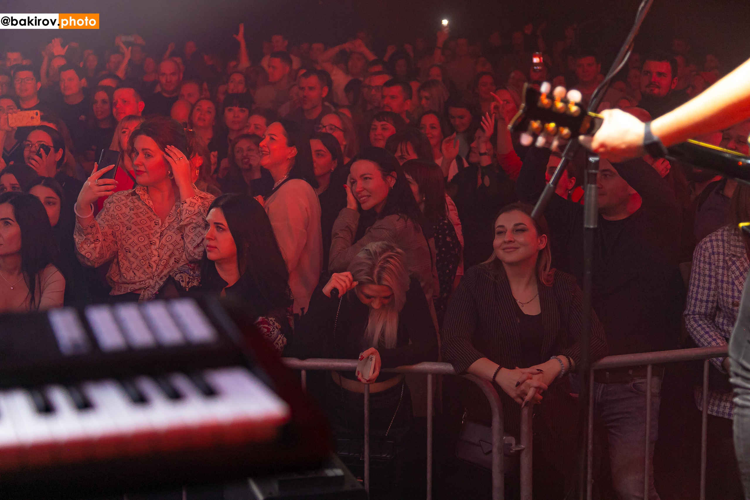 25.11 Концерт Шум. Команда специалистов в мире фотографии и видео. Детский фотограф, семейный фотограф
