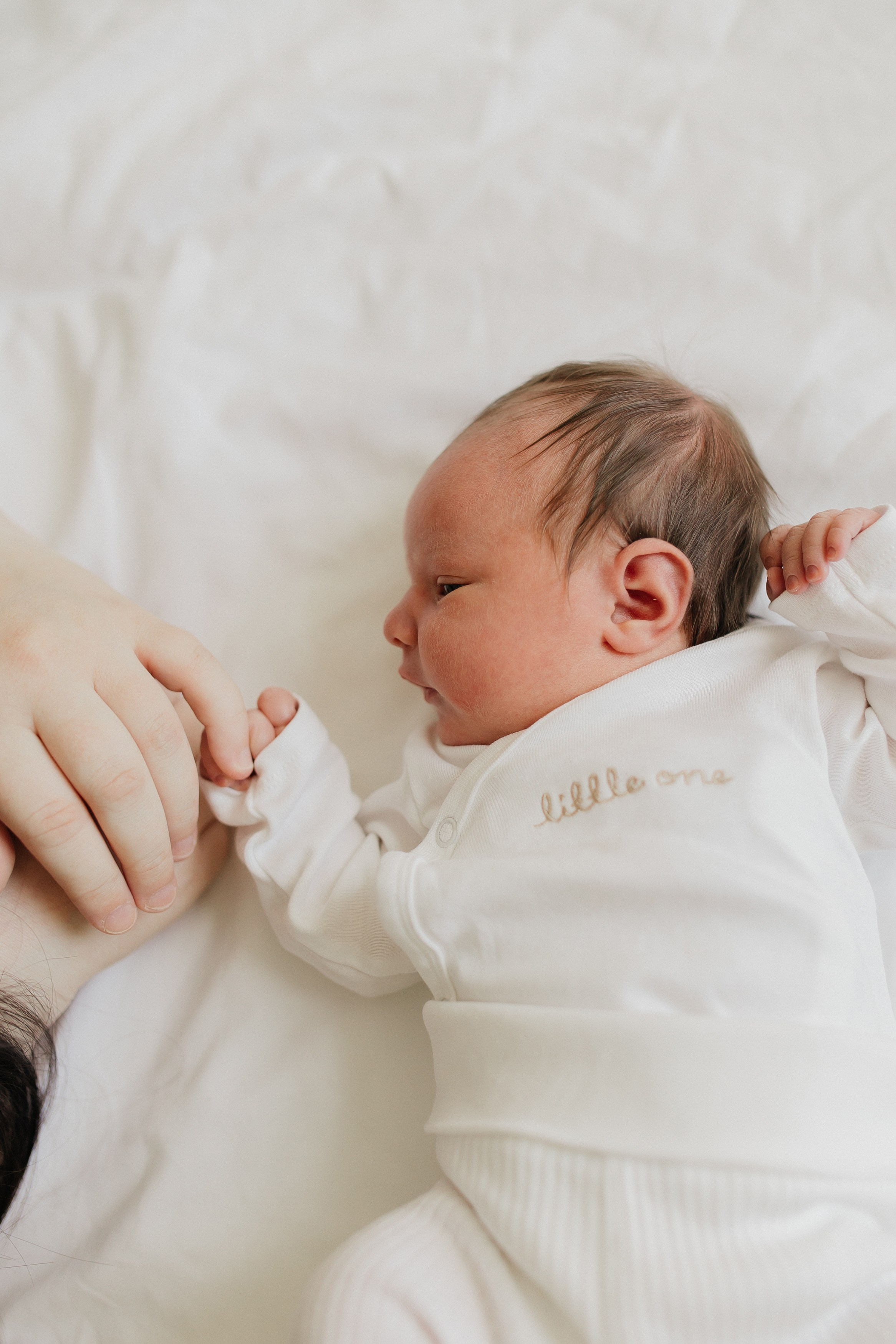 Фотограф на выписку. Фотограф новорожденных Екатеринбург