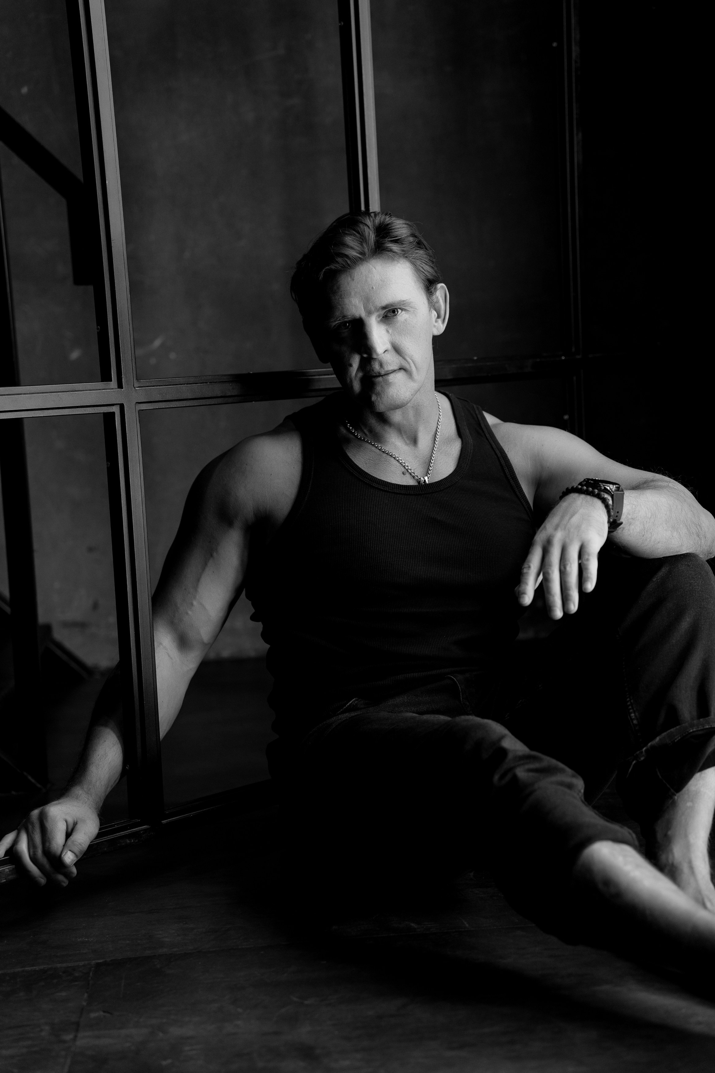 Мужская фотосессия в Москве. Портретный фотограф Олеся Владимирова в Москве