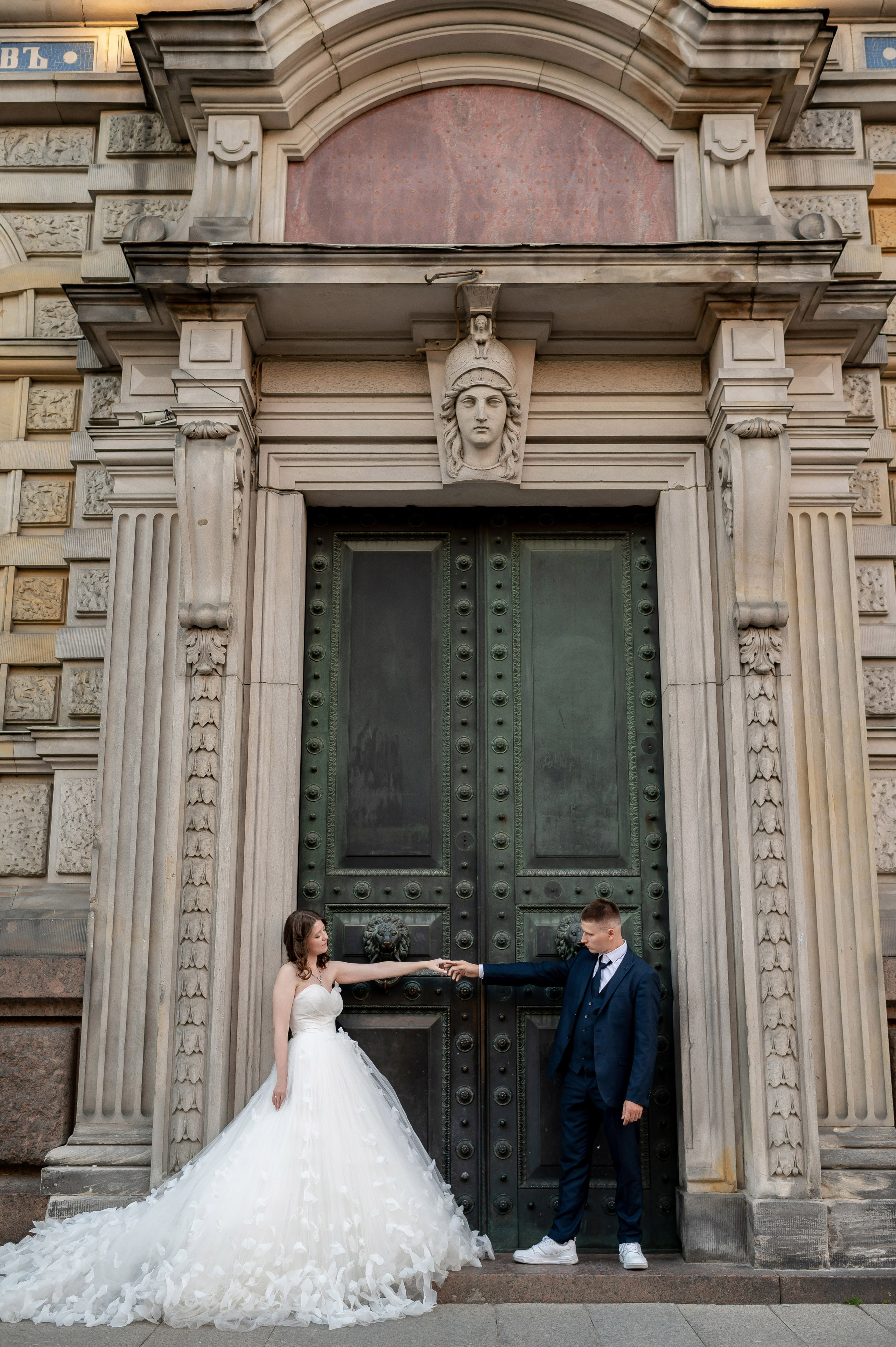 Зажигательная и динамичная свадебная фотосессия Анастасии и Максима. Портретный, семейный и свадебный фотограф в Санкт-Петербурге и в Пушкине Ширяев Денис