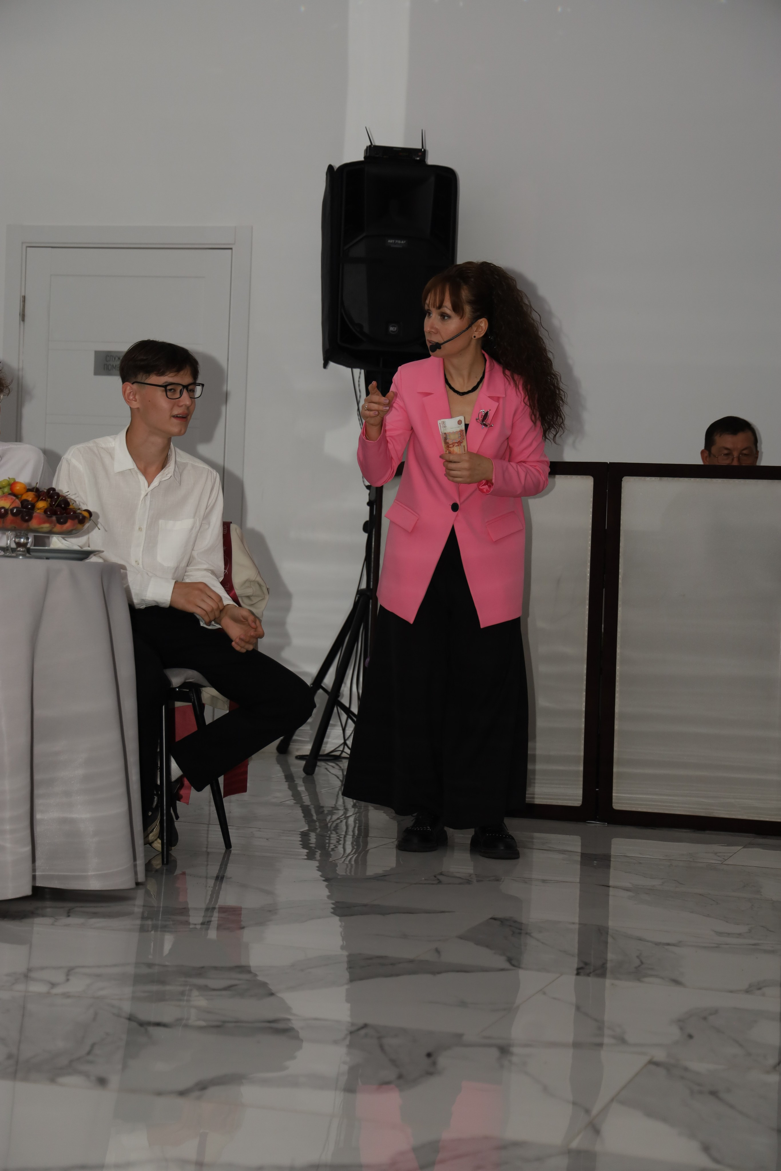 Выпускной 9Д 62 школы. Семейный фотограф в Казани Римма Гатауллина