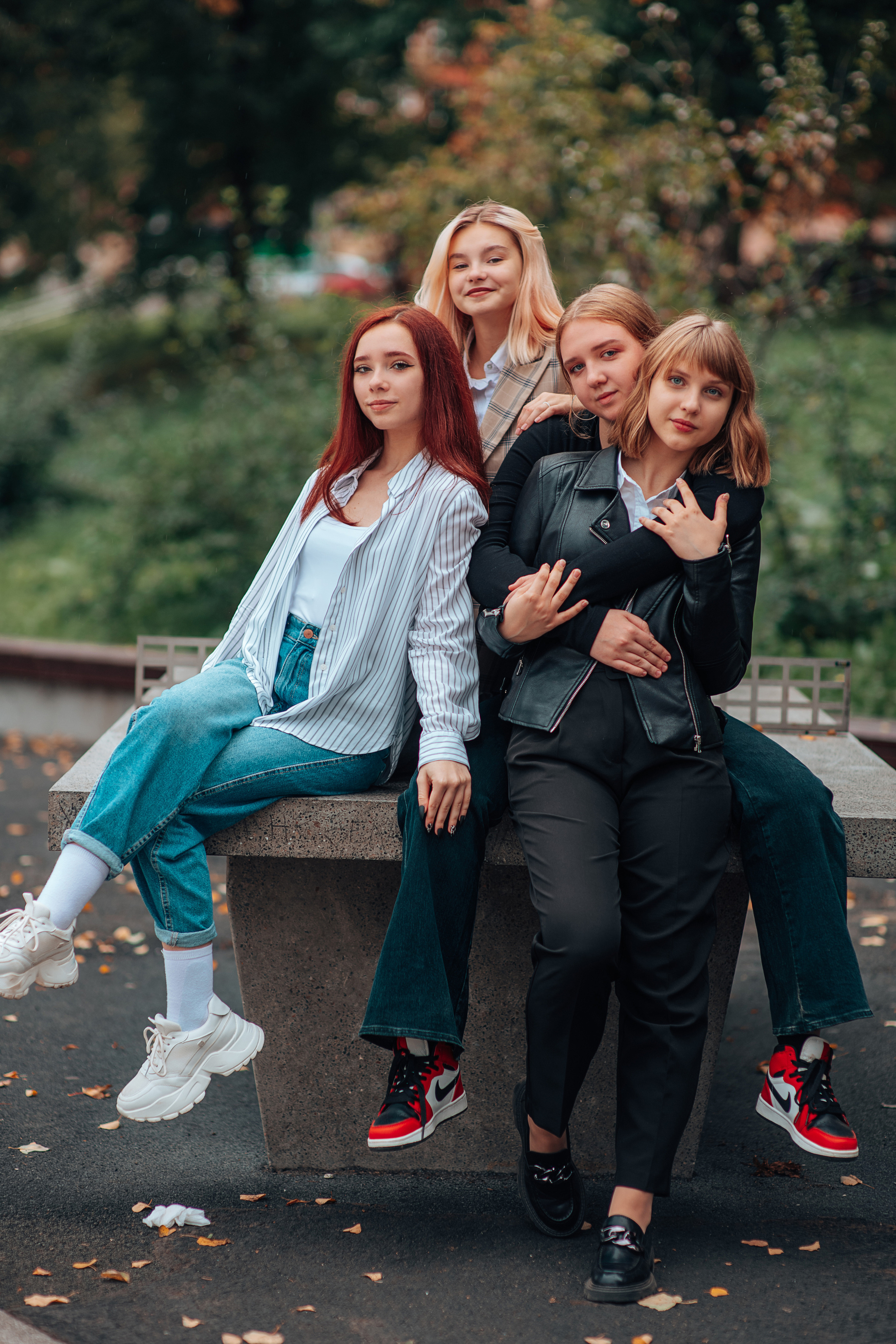 Выпускные альбомы. Фотограф Алла Елисеева