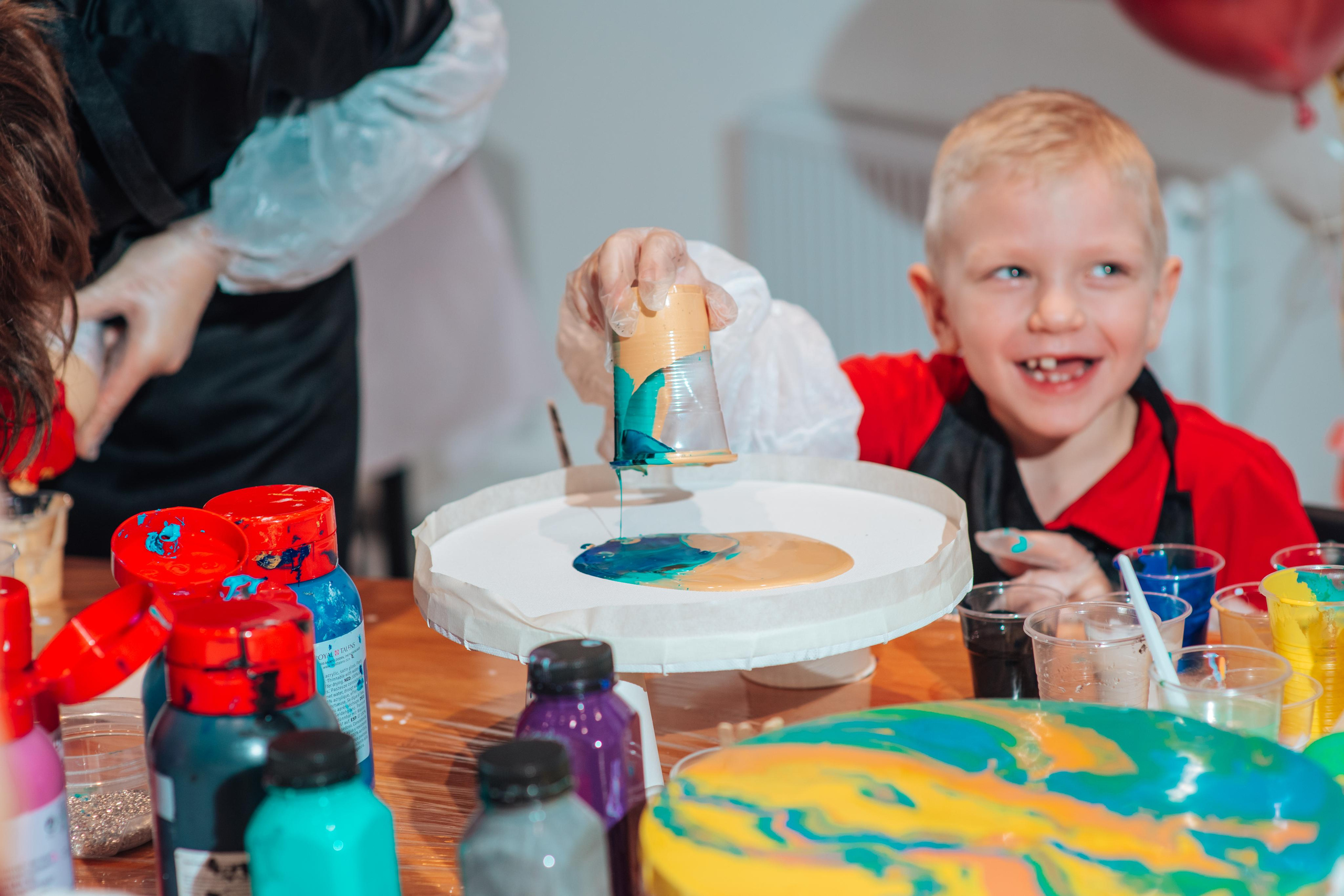 Детский день рождение. Фотограф Алла Елисеева