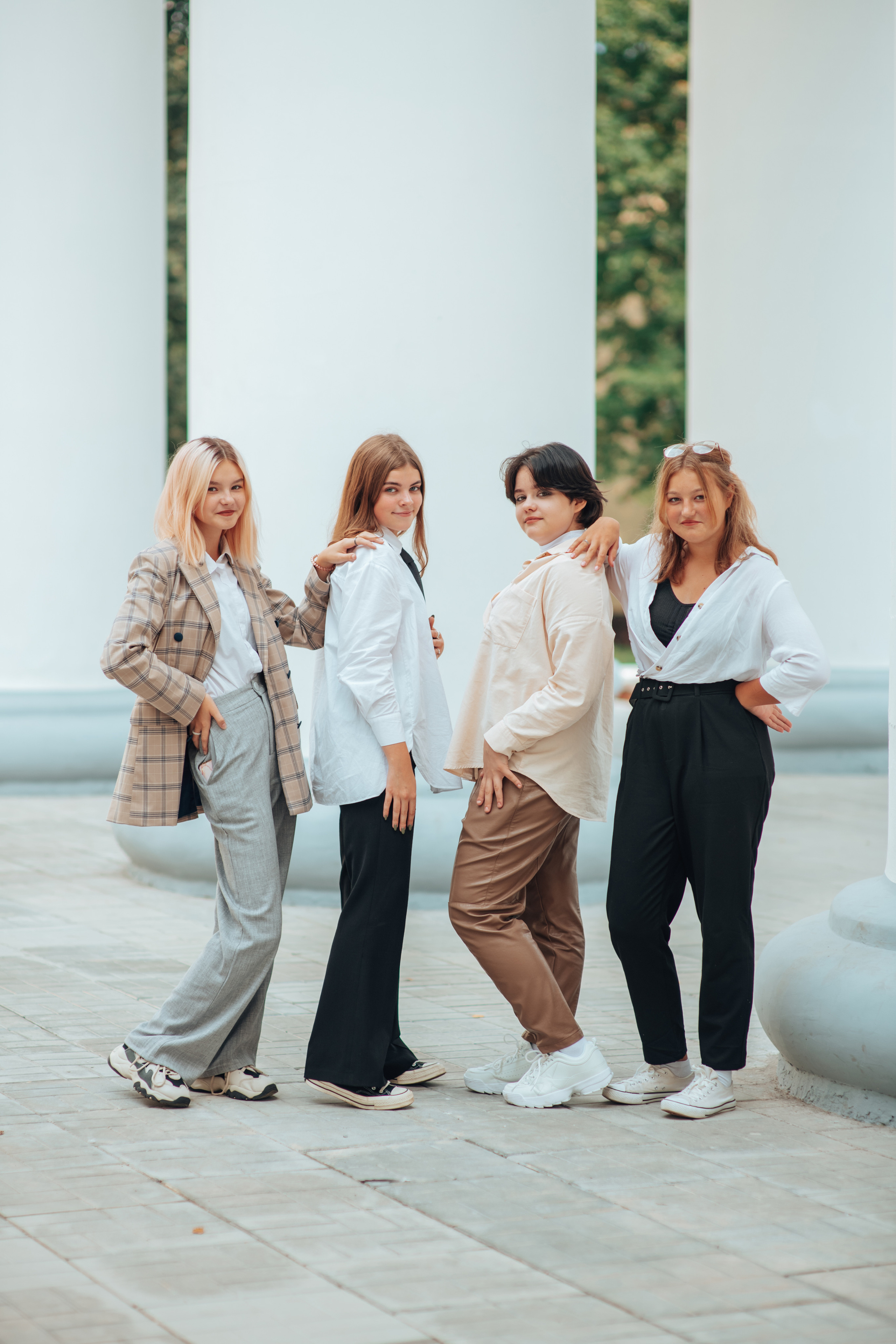 Выпускные альбомы. Фотограф Алла Елисеева