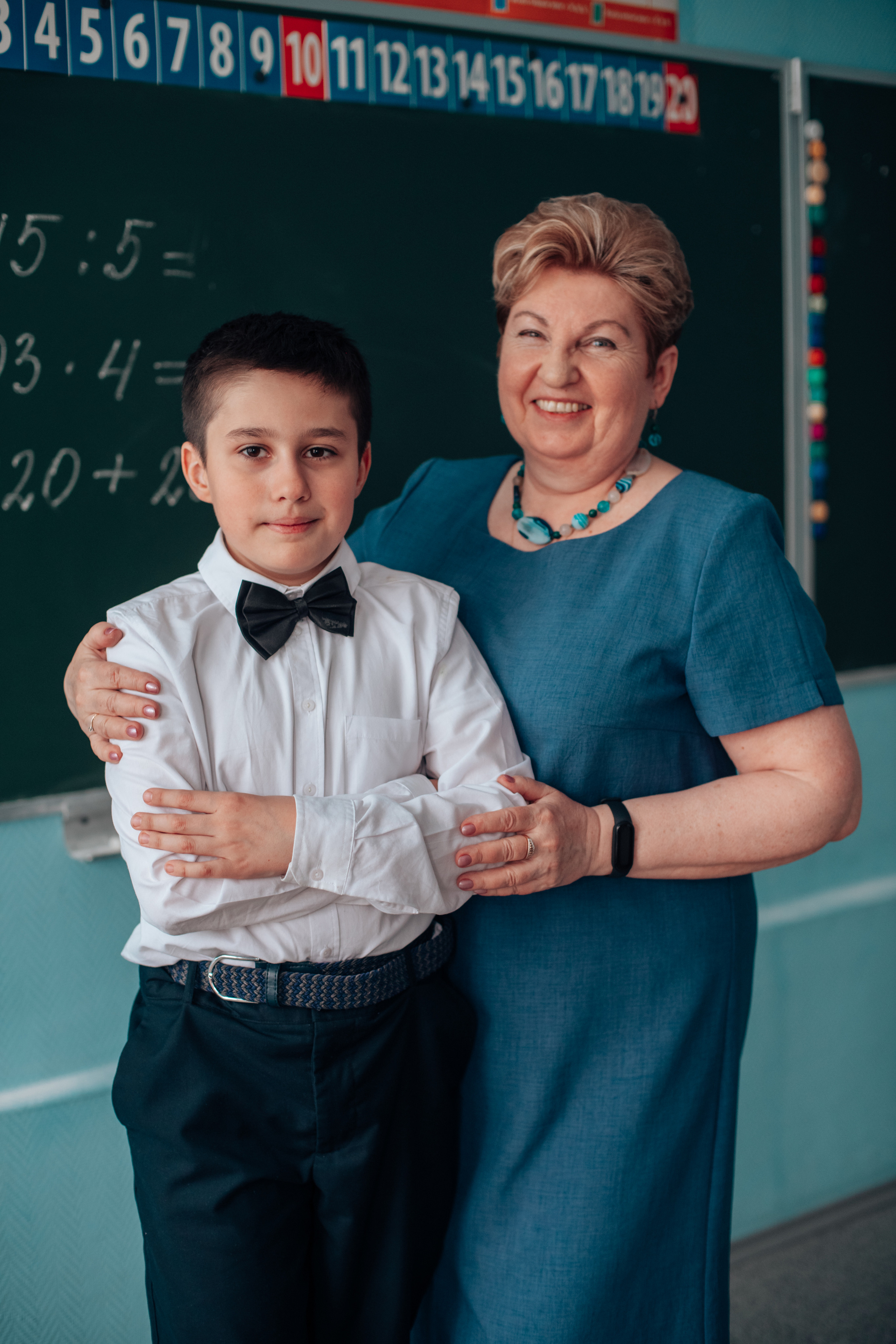 Школьные альбомы. Фотограф Алла Елисеева