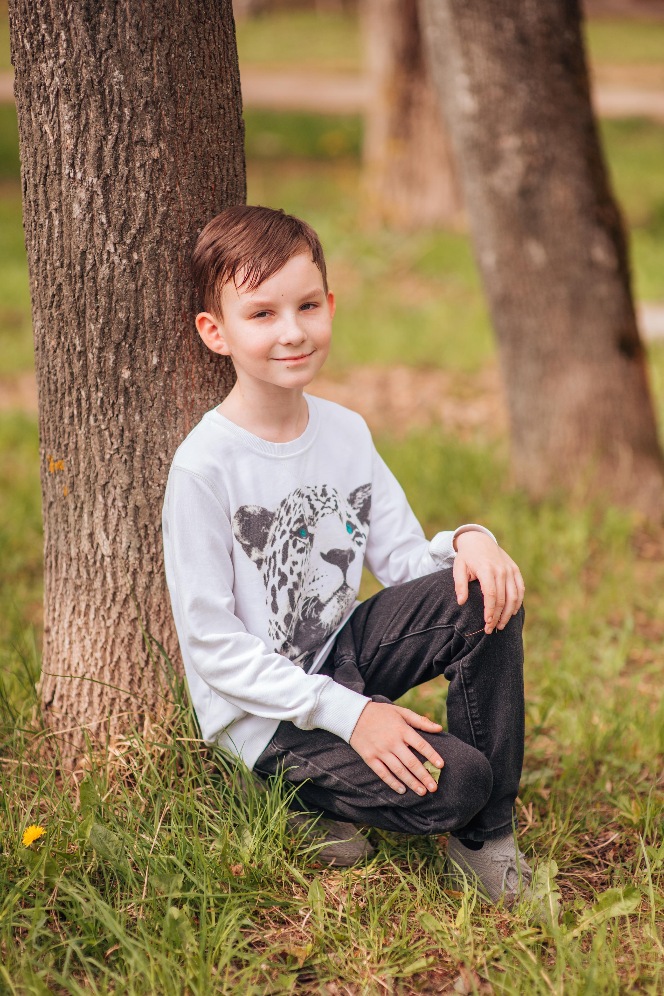 Школьные альбомы. Фотограф Алла Елисеева