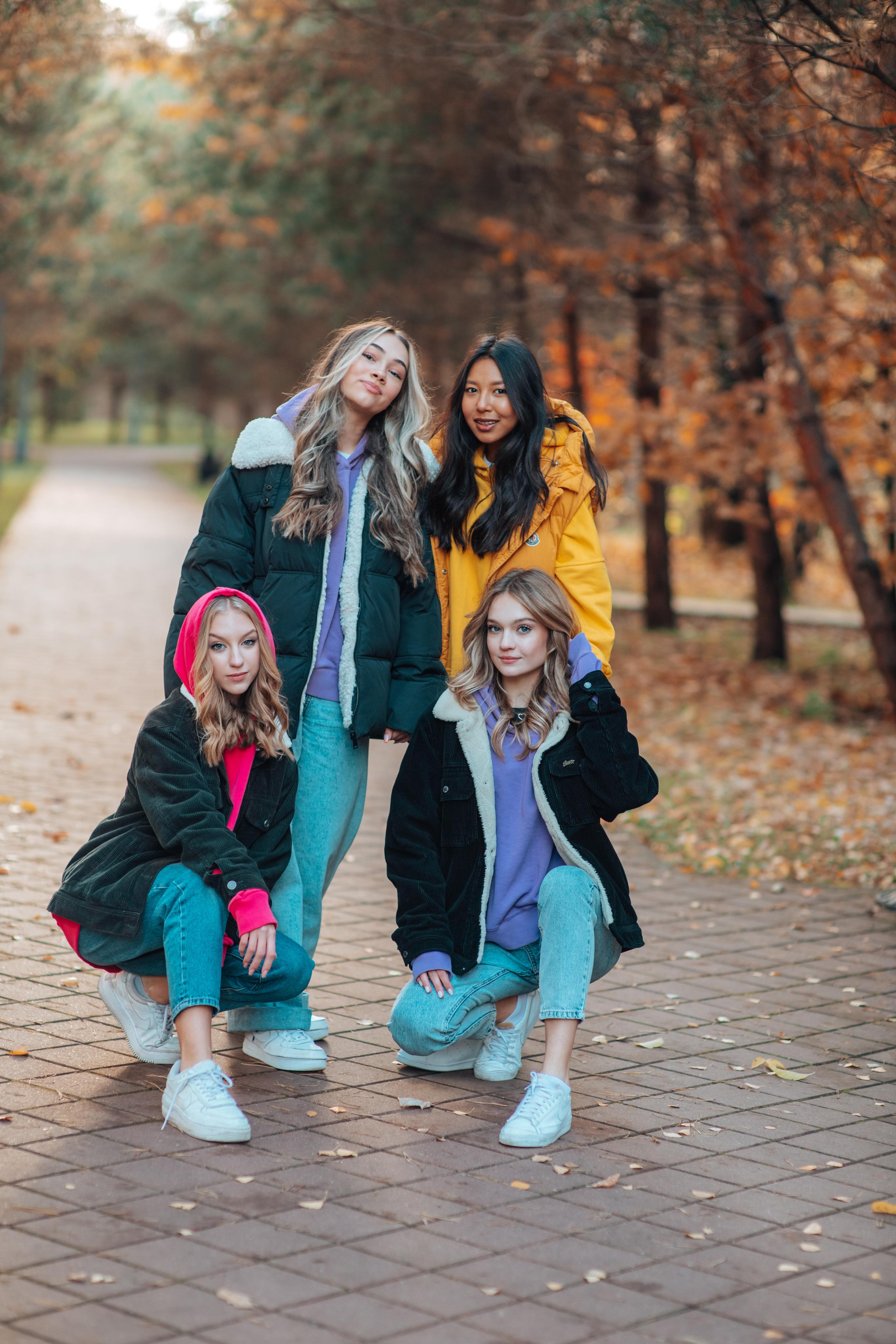 Выпускные альбомы. Фотограф Алла Елисеева