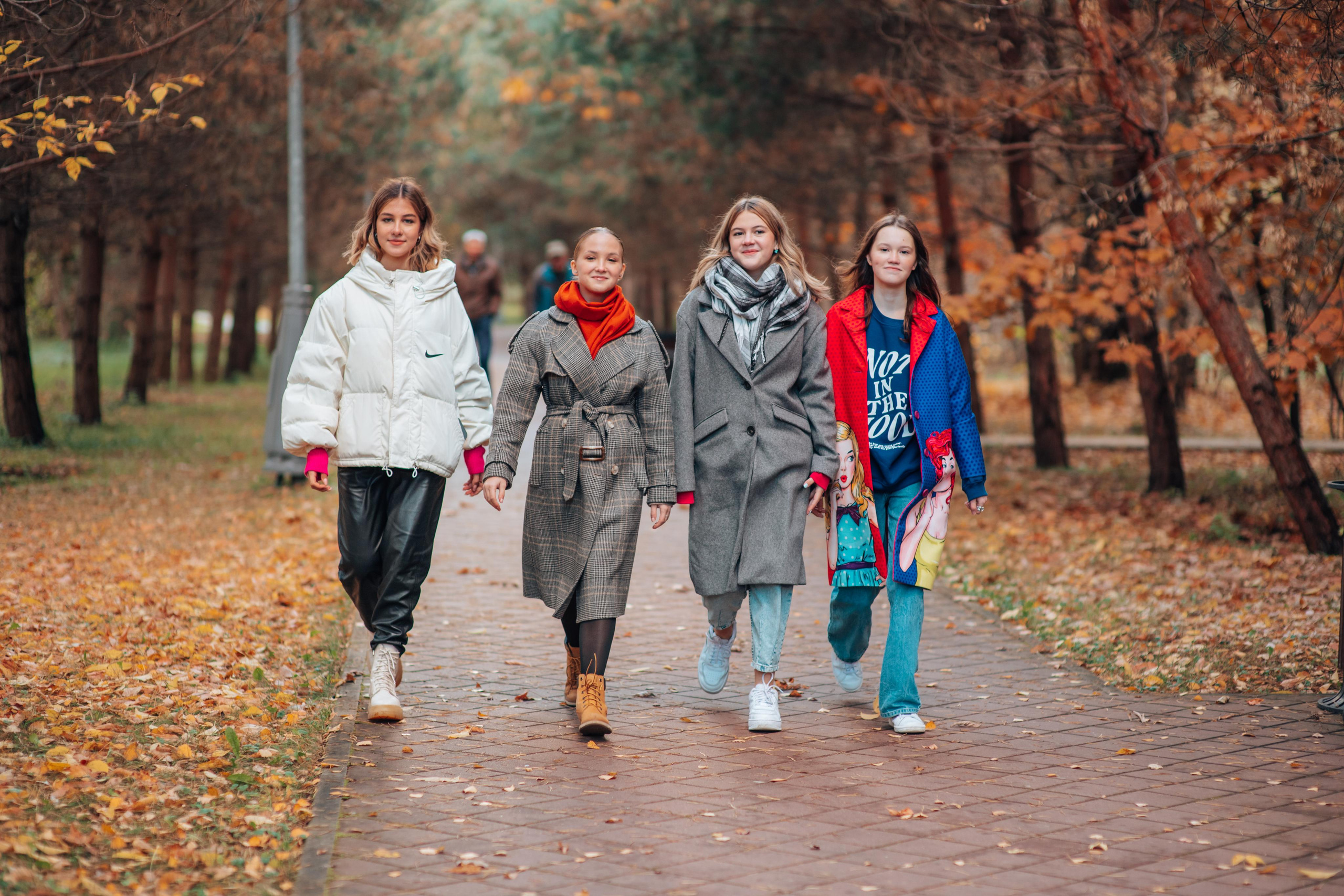 Выпускные альбомы. Фотограф Алла Елисеева