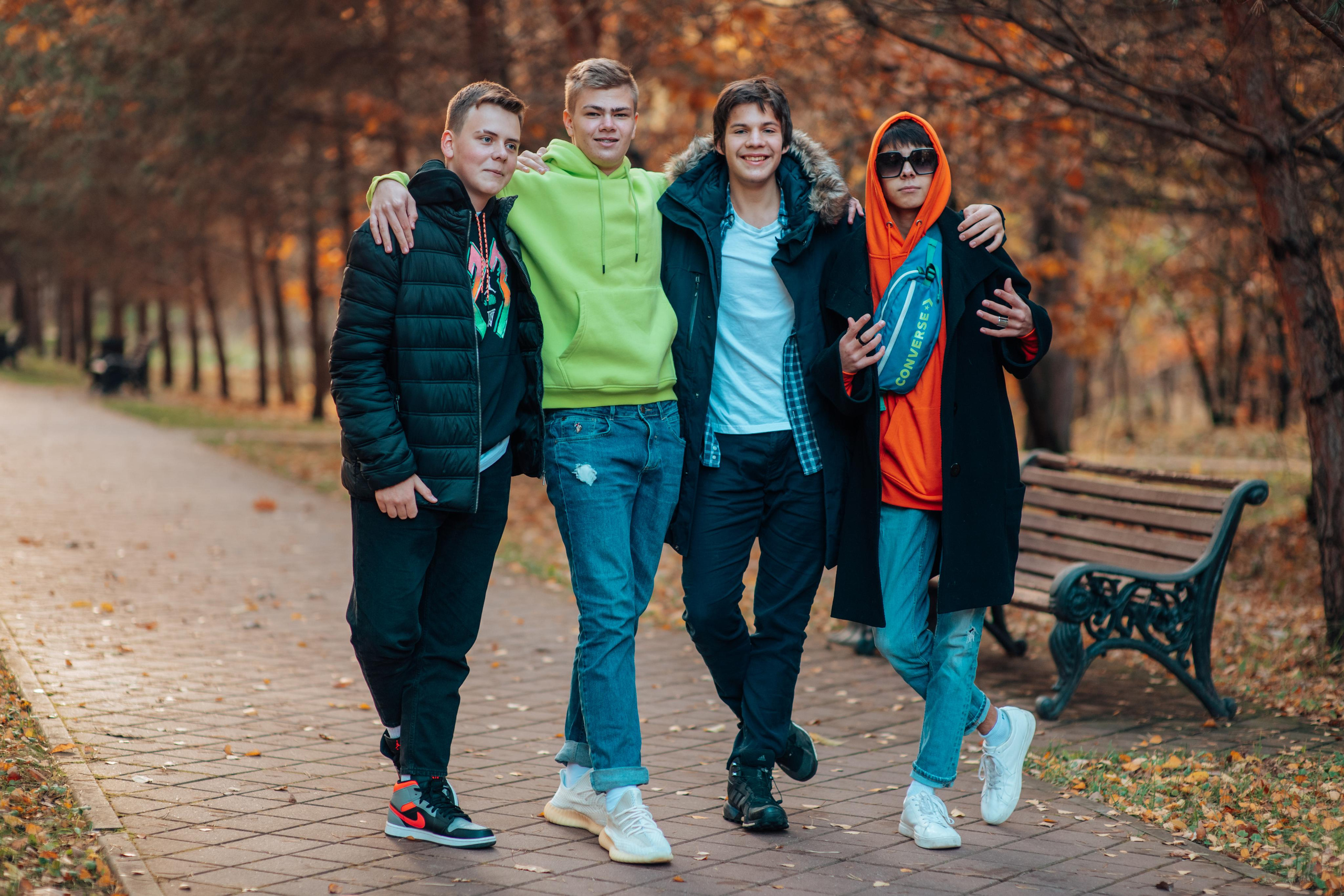 Выпускные альбомы. Фотограф Алла Елисеева