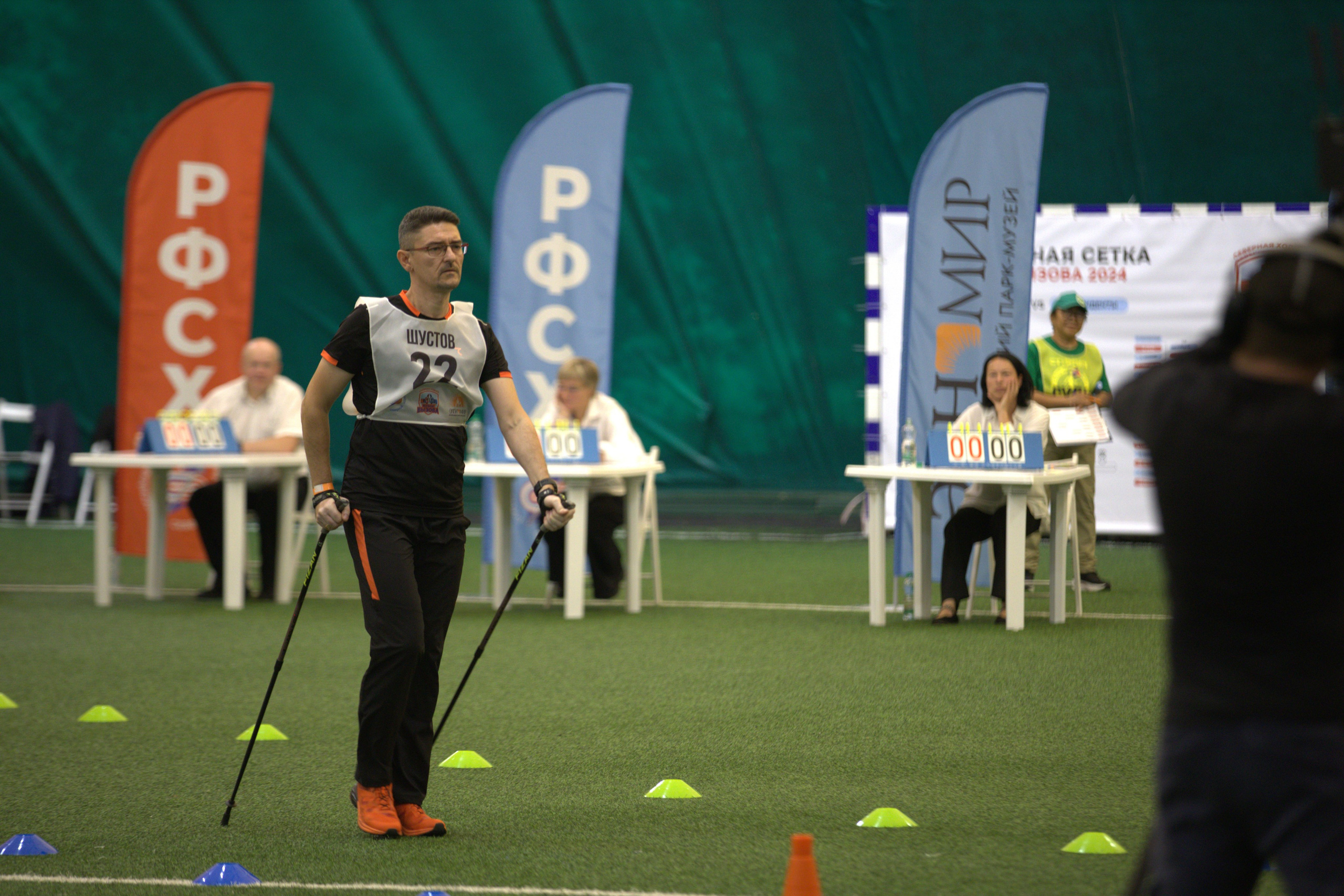 Образцовый шаг в Северной ходьбе