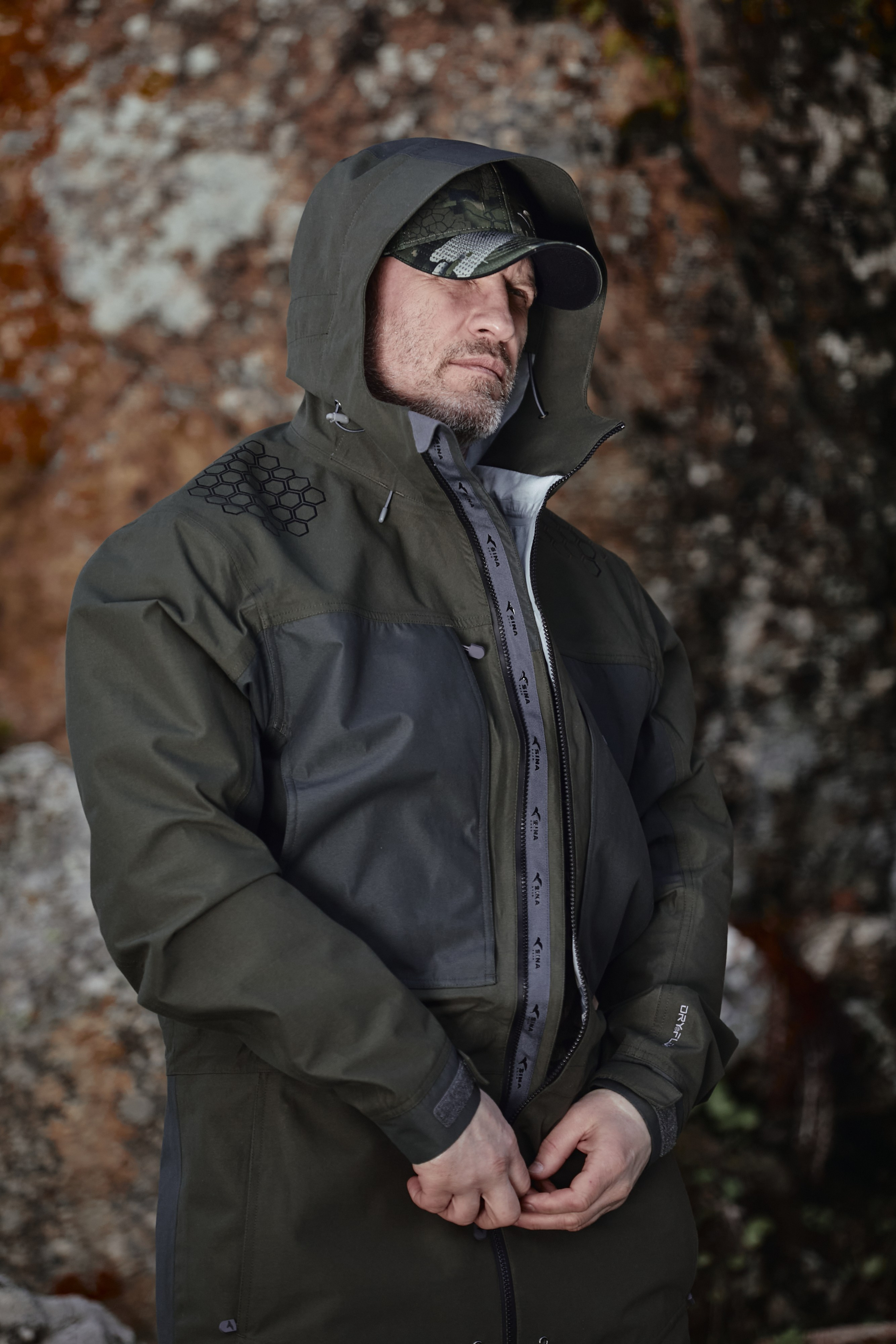 Съемка для бренда охотничьей одежды под ключ. Фотограф Продюсер в горах КБР / Москва Нальчик Горы